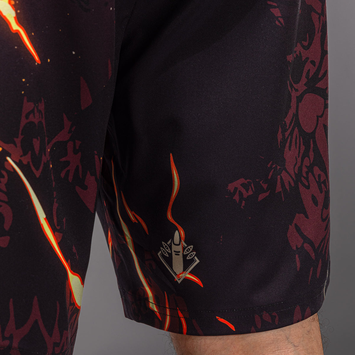 Jujutsu Kaisen x Venum Sukuna Trainingsshorts – Schwarz/Beige