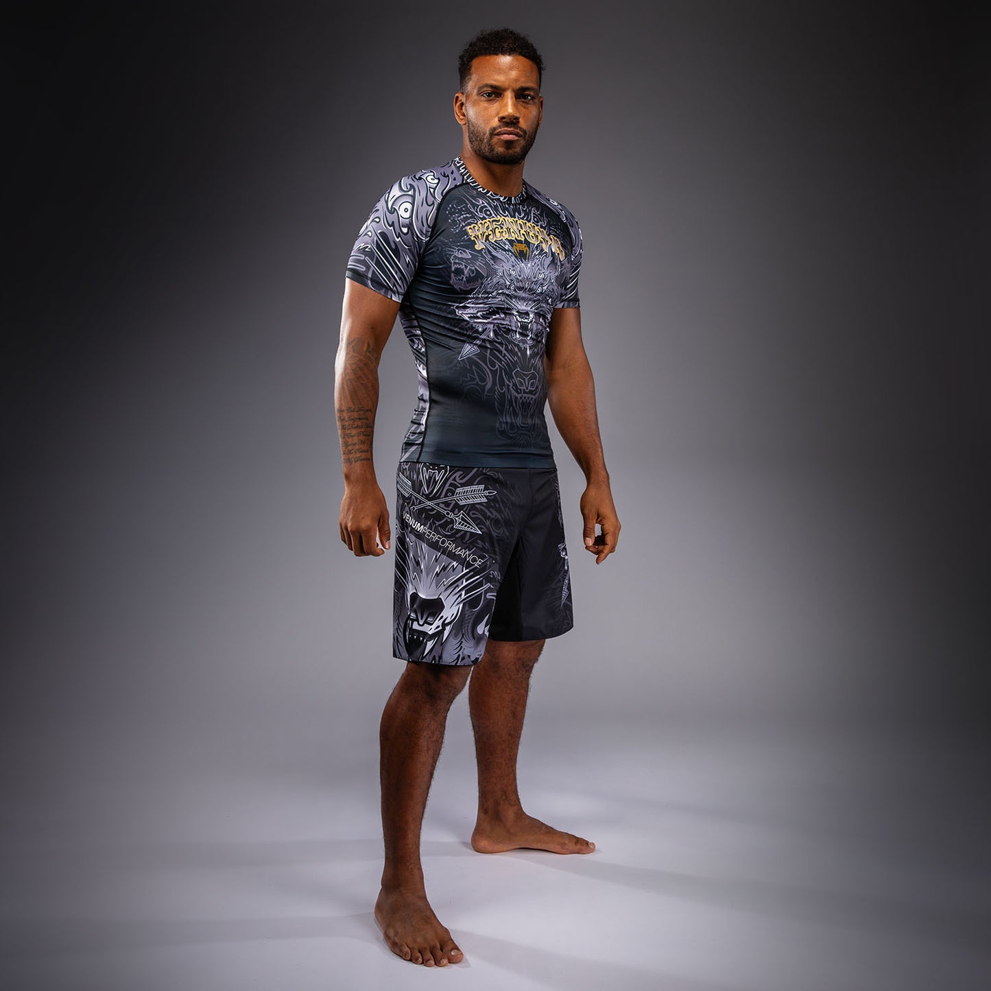 Venum Wolf Atak Kurzarm Rashguard – Schwarz/Grau