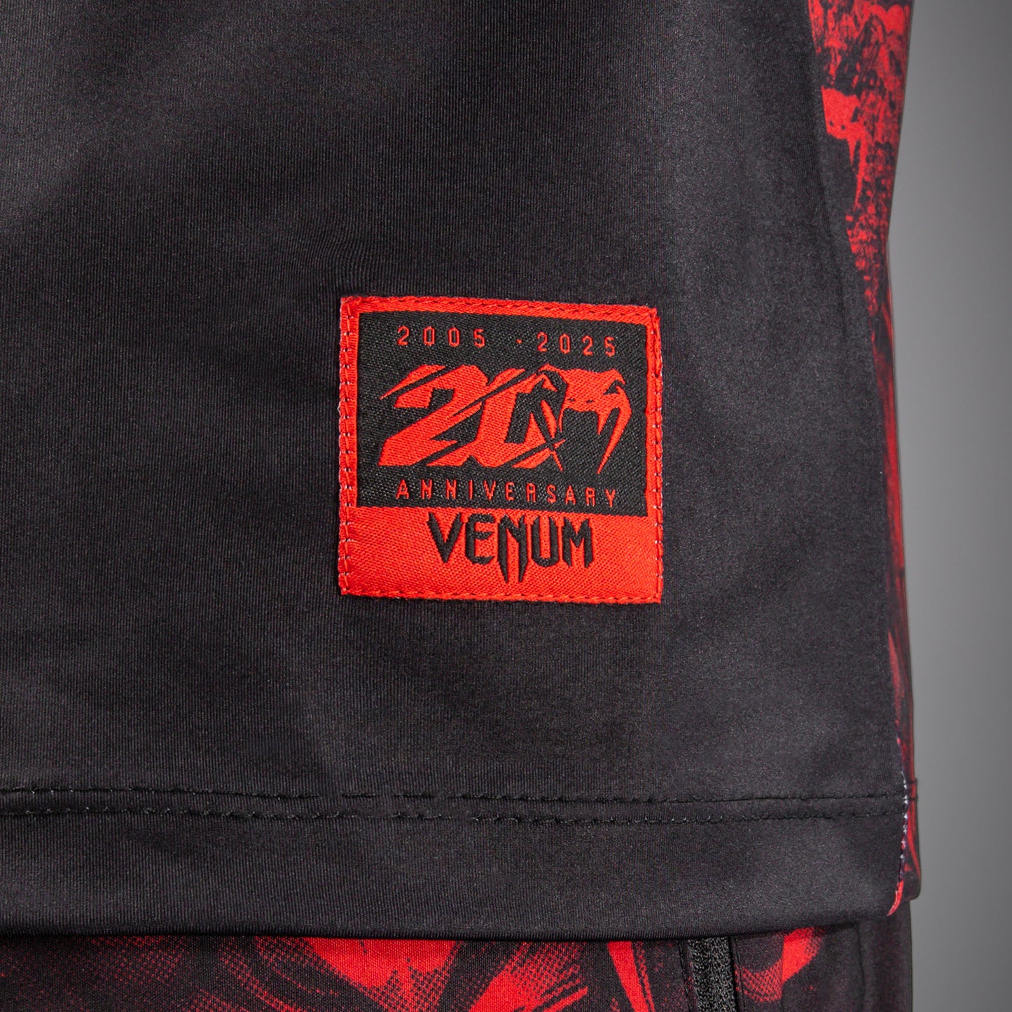 Venum 20th Anniversary Dry-Tech T-Shirt - Schwarz/Rot