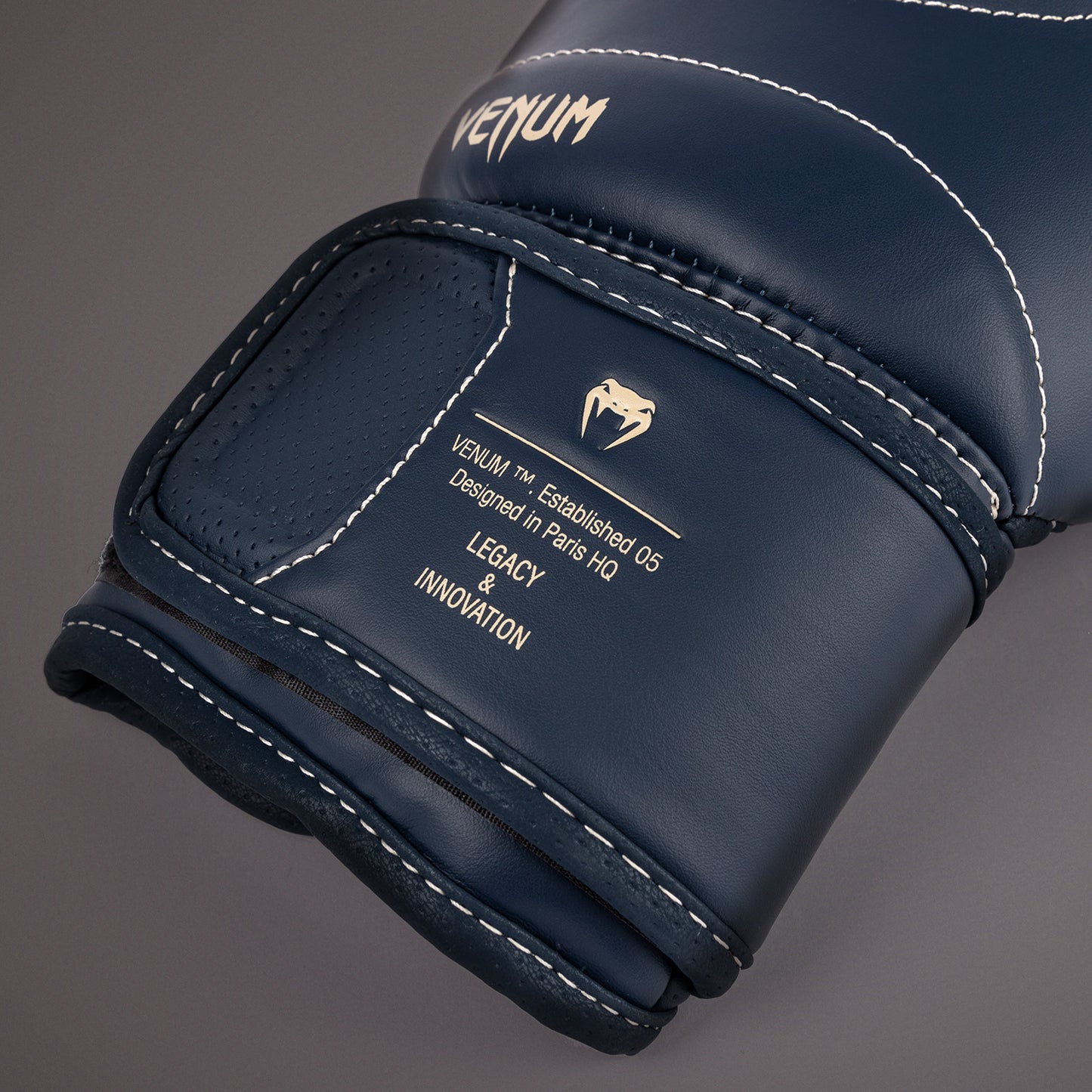 Venum Impact Evo Boxhandschuhe - Icy Blue
