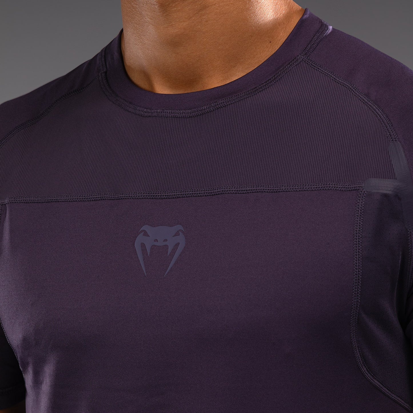 Venum G-Fit Air Herren Dry-Tech T-Shirt - Dunkelviolett