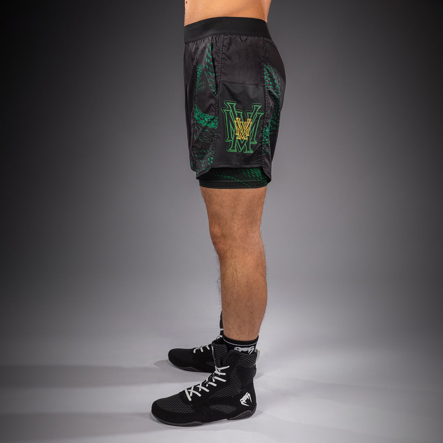 Venum Matupa Trainingsshorts - Schwarz/Grün/Gold