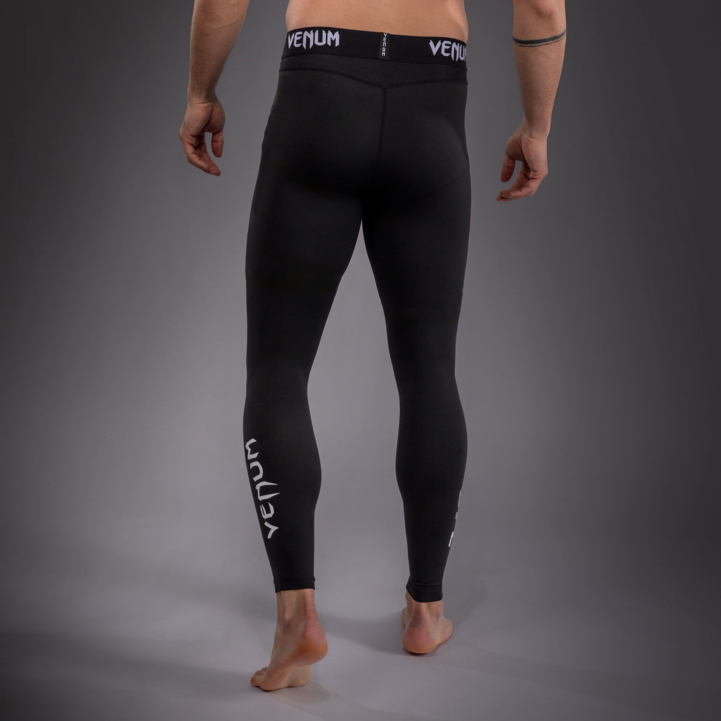 Venum UFC Unity by Venum Authentic Fight Week Herren Funktions-Kompressionshose - Schwarz