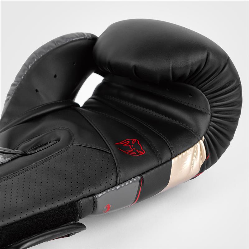 Venum Elite Evo Boxhandschuhe - Schwarz/Gold/Rot