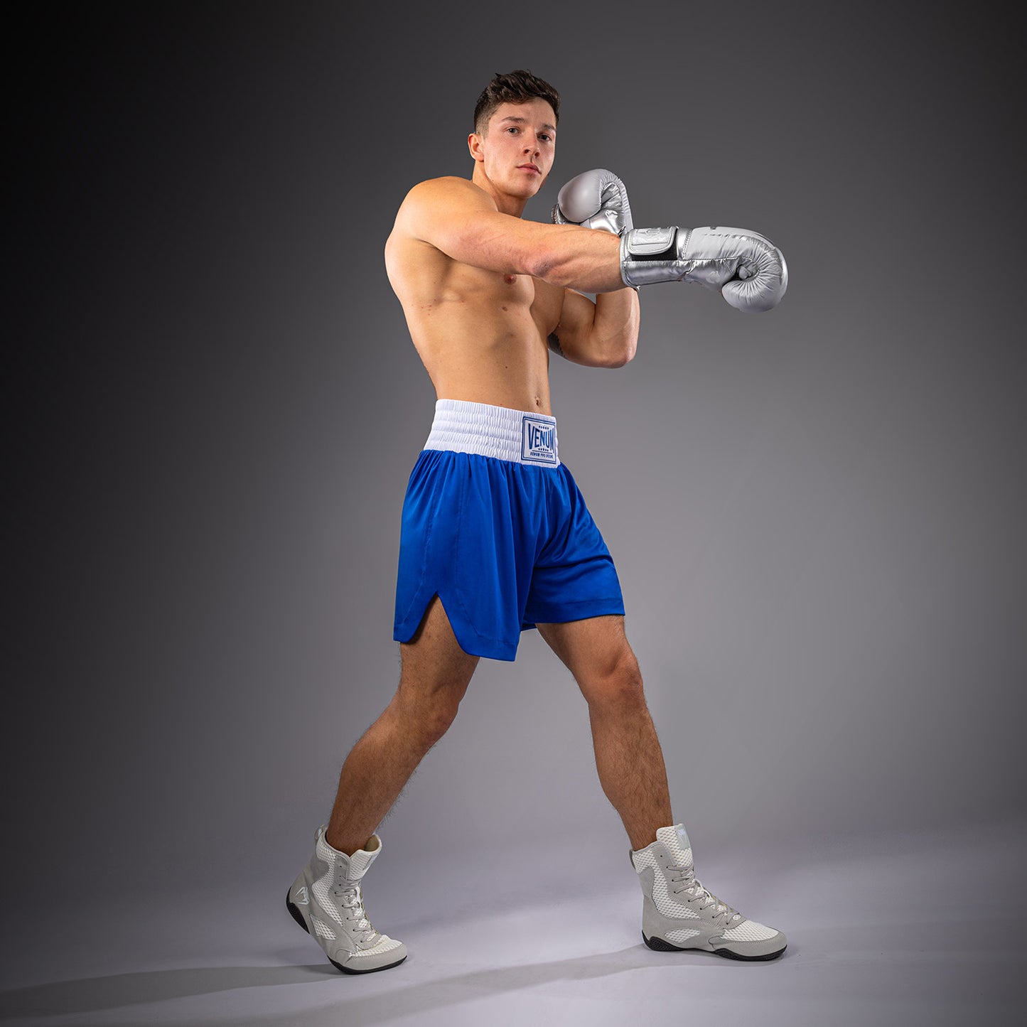 Venum Classic Boxshorts – Königsblau