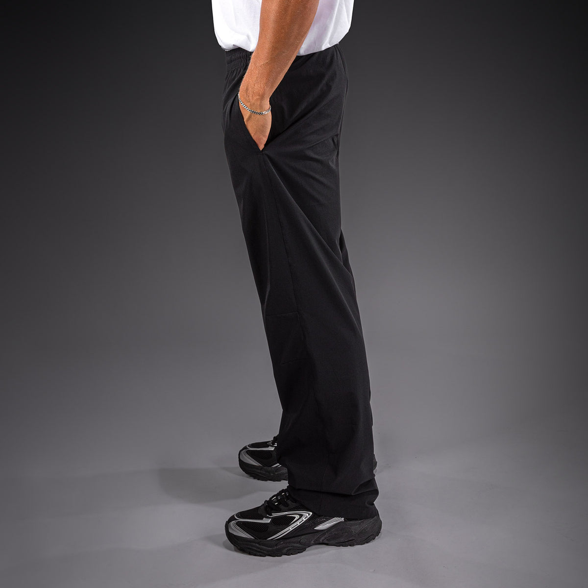 Venum Essential Woven Straight Hose mit geradem Bein - Schwarz