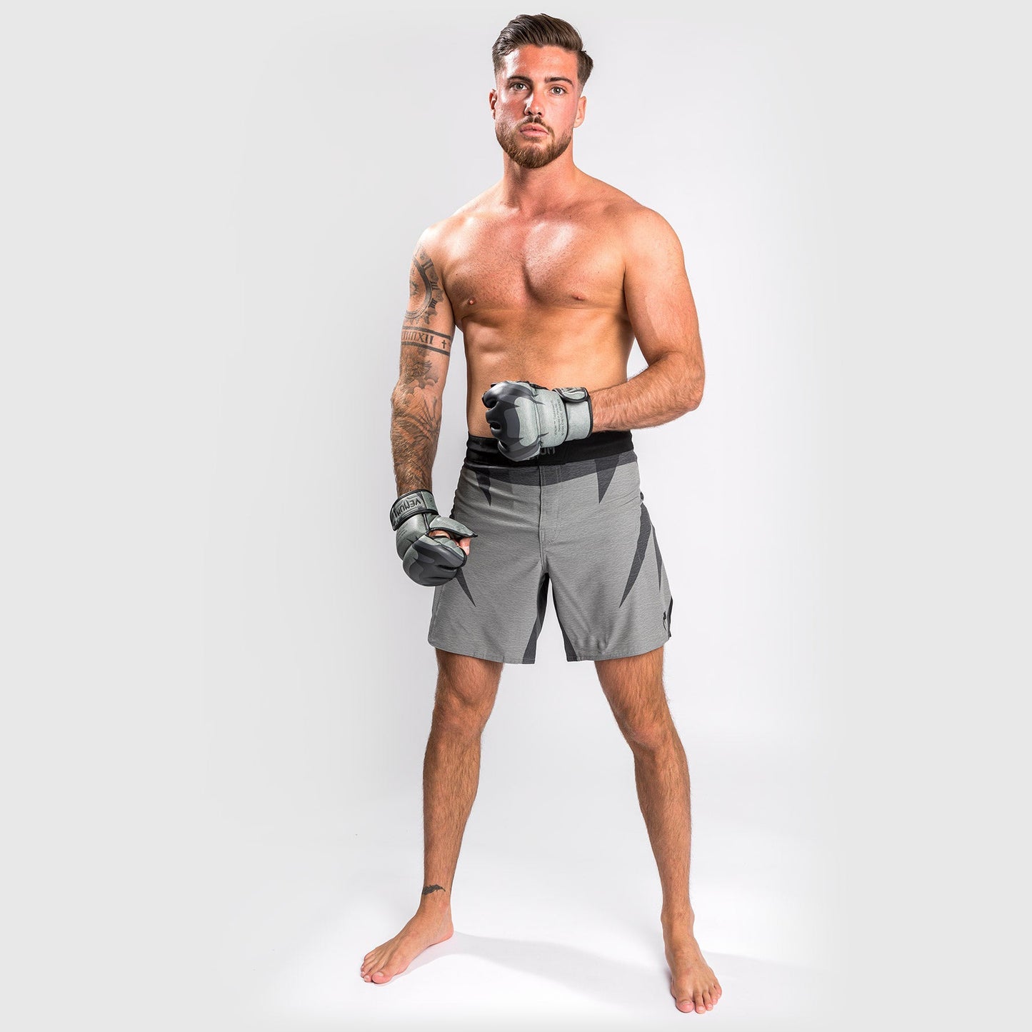Venum Stone Fightshorts – Mineralgrün