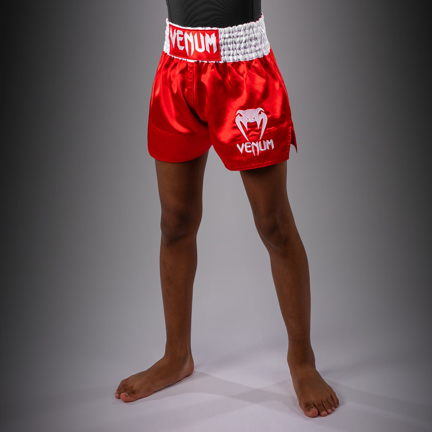 Venum Classic Muay-Thai-Shorts für Kinder – Feuerrot