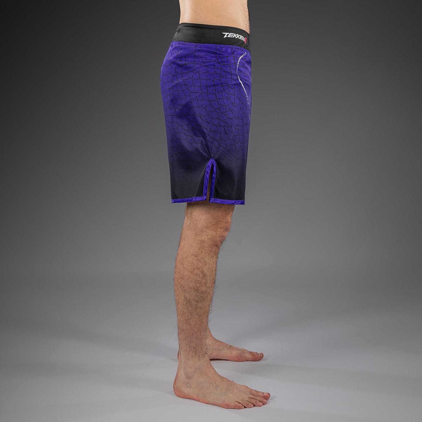 Venum x TEKKEN 8 Fightshorts - Kazuya - Schwarz/Lila