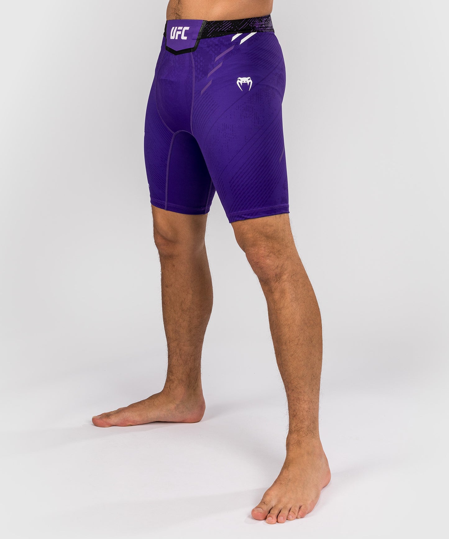 UFC Adrenaline by Venum Authentic Fight Night Herren Vale Tudo Short - lila