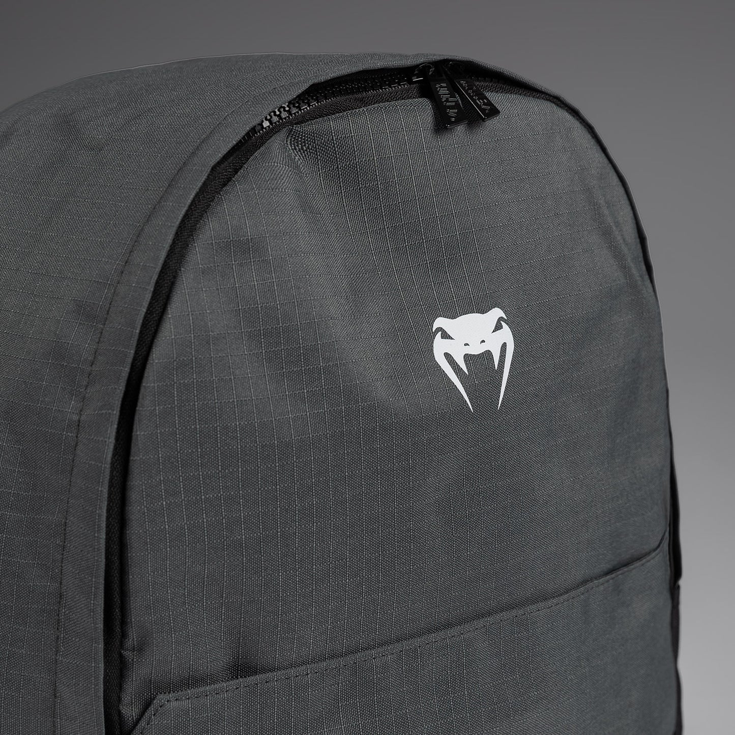 Venum Evo 2 Light Rucksack (20-25L) – Sturmgrau
