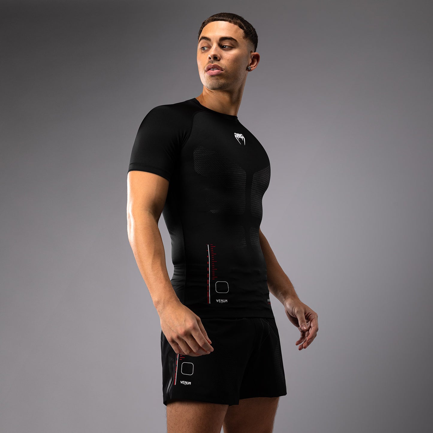 Venum Tactical XT Kurzärmeliger Rashguard für Männer - Schwarz/Feuerrot