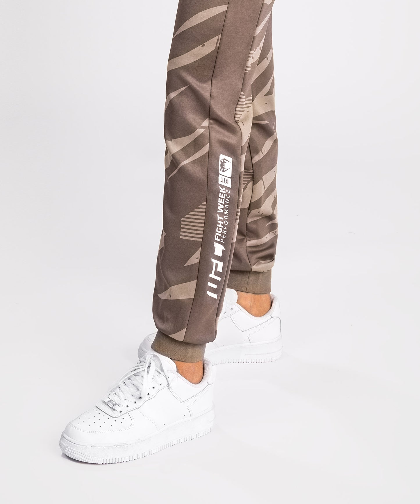 UFC Adrenaline by Venum Fight Week Frauen Hose - Desert Camo