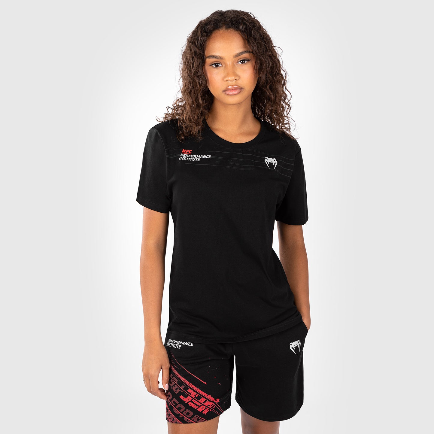 UFC Venum Performance Institute 2.0  Damen T-Shirt - Schwarz/Rot