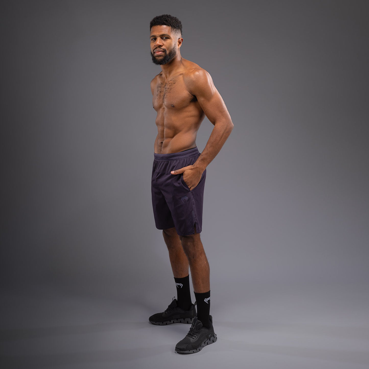 Venum G-Fit Air Herren Trainingsshorts - Tiefpurpur
