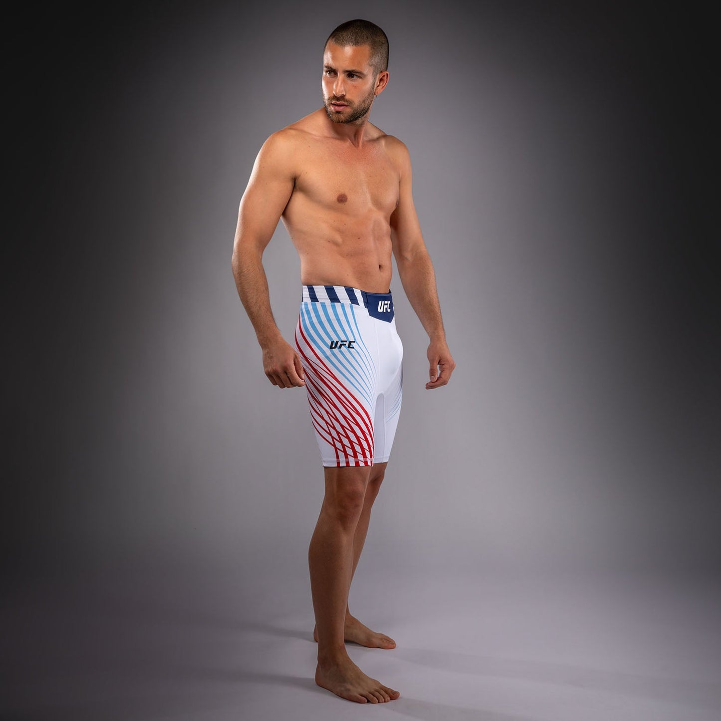 Official UFC Freedom 250 by Venum Authentic Fight Night Vale Tudo Shorts für Herren - Weiß