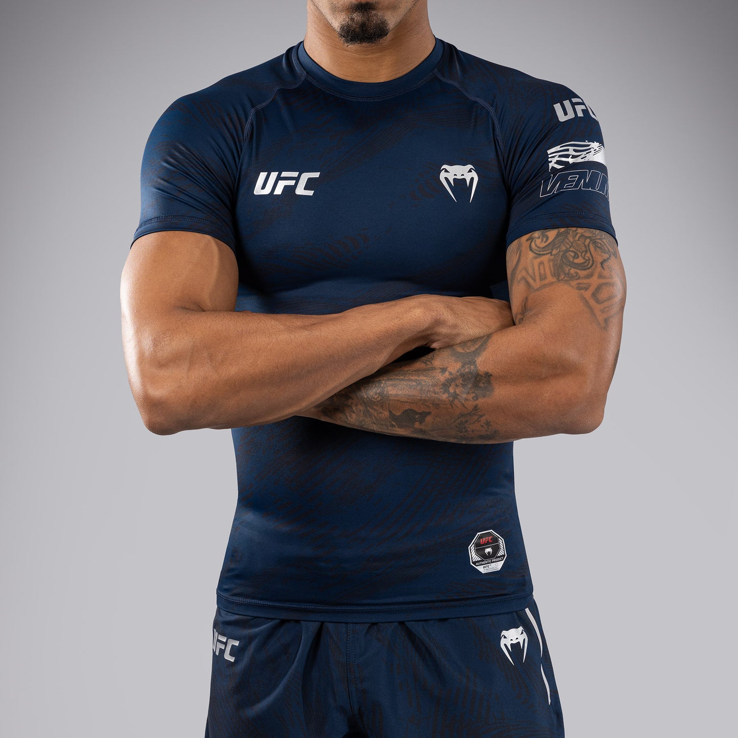 UFC Fusion by Venum Fight Week Herren Performance Kurzarm Rashguard - Ozeanisches Blau