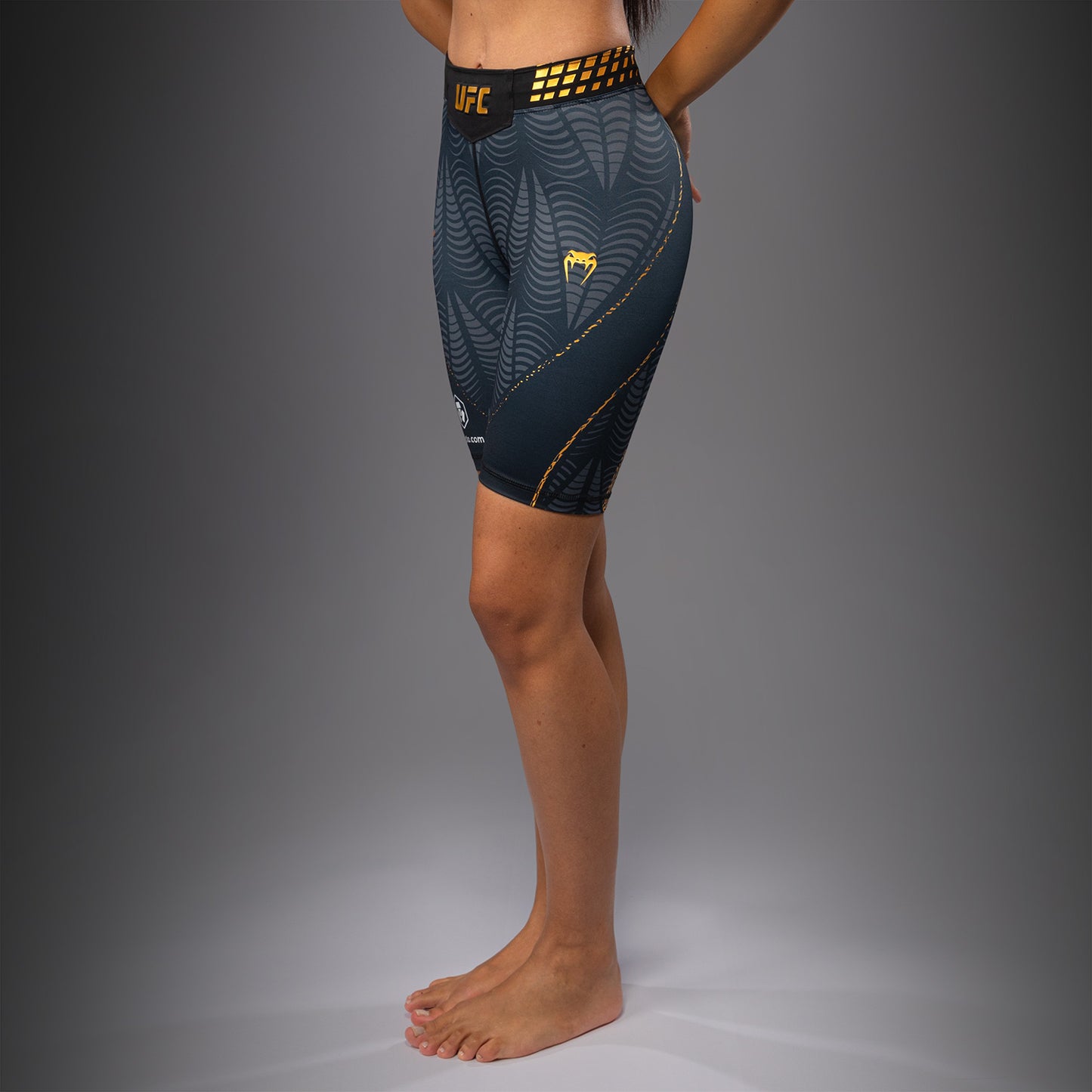UFC Zenith by Venum Authentic Fight Night Lange Passform Vale Tudo Short Damen - Champion
