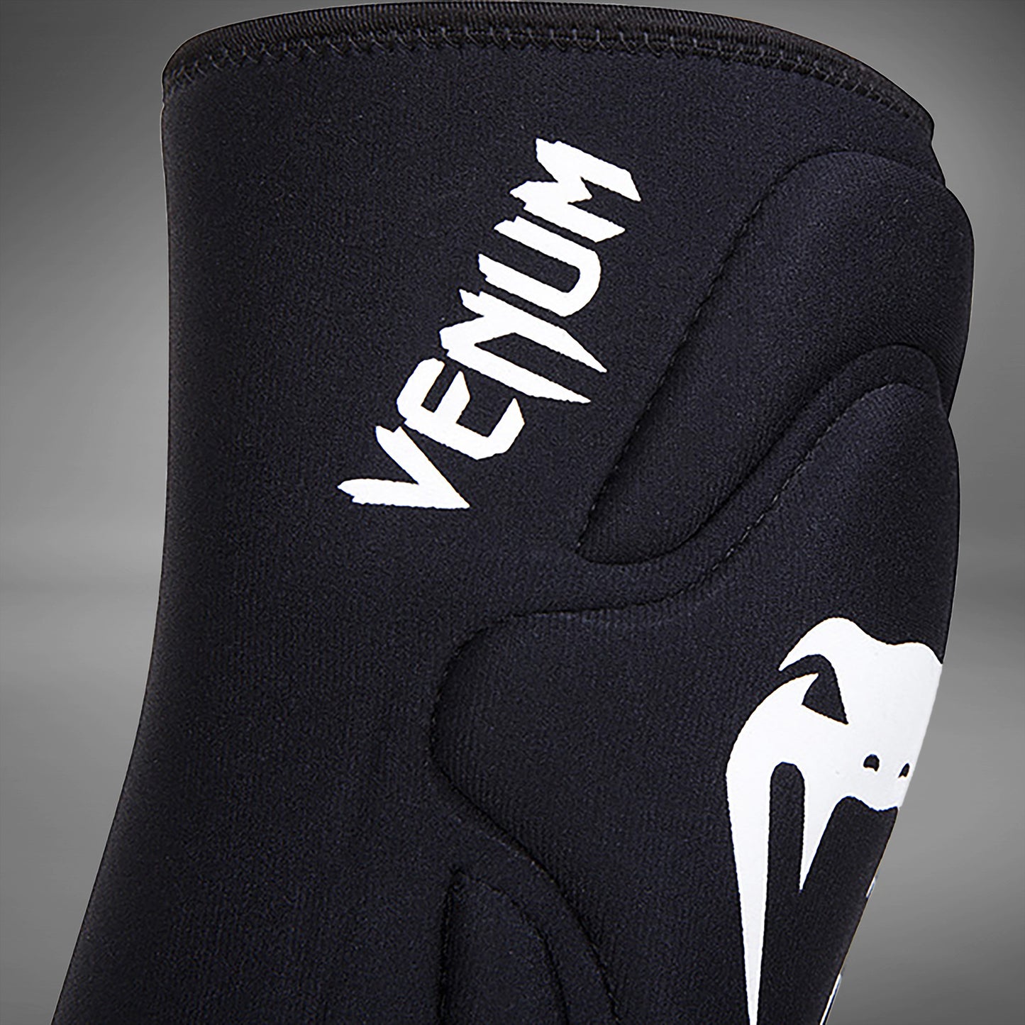 Venum Kontact Gel-Knieschoner - Schwarz
