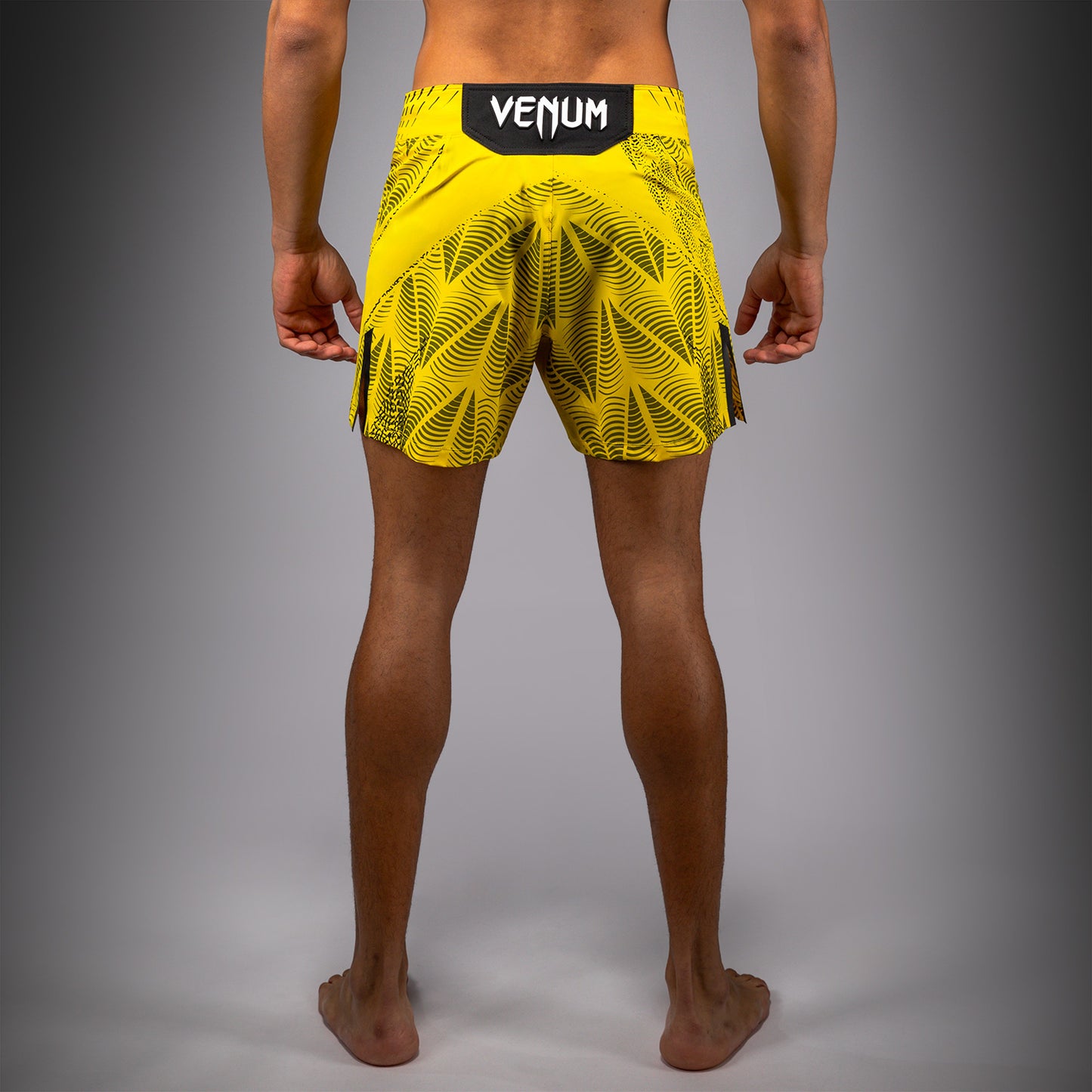 UFC Zenith by Venum Authentic Fight Night Kurze Passform Fight Short Herren Personalisiert - Gelb