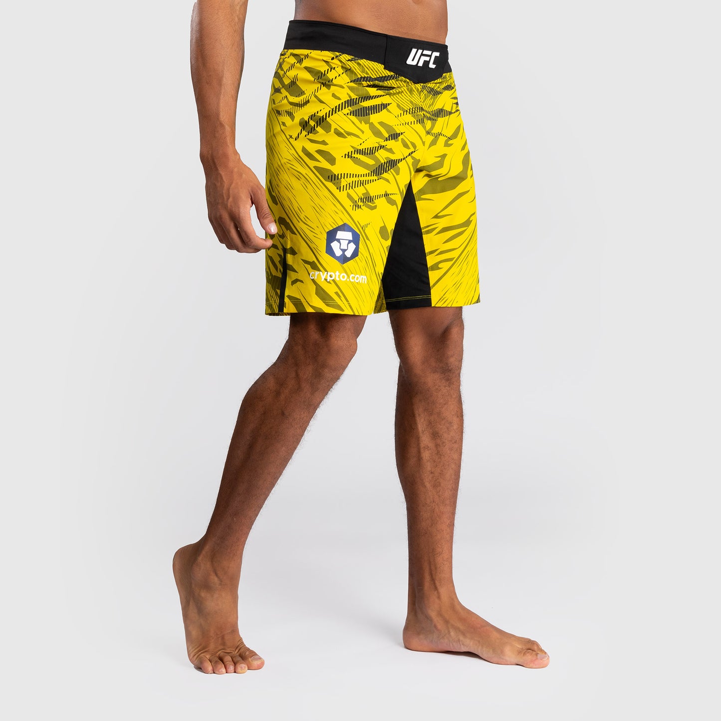 UFC Fusion by Venum Personalized Authentic Fight Night Herren Fight Short - Long Fit - Gelb