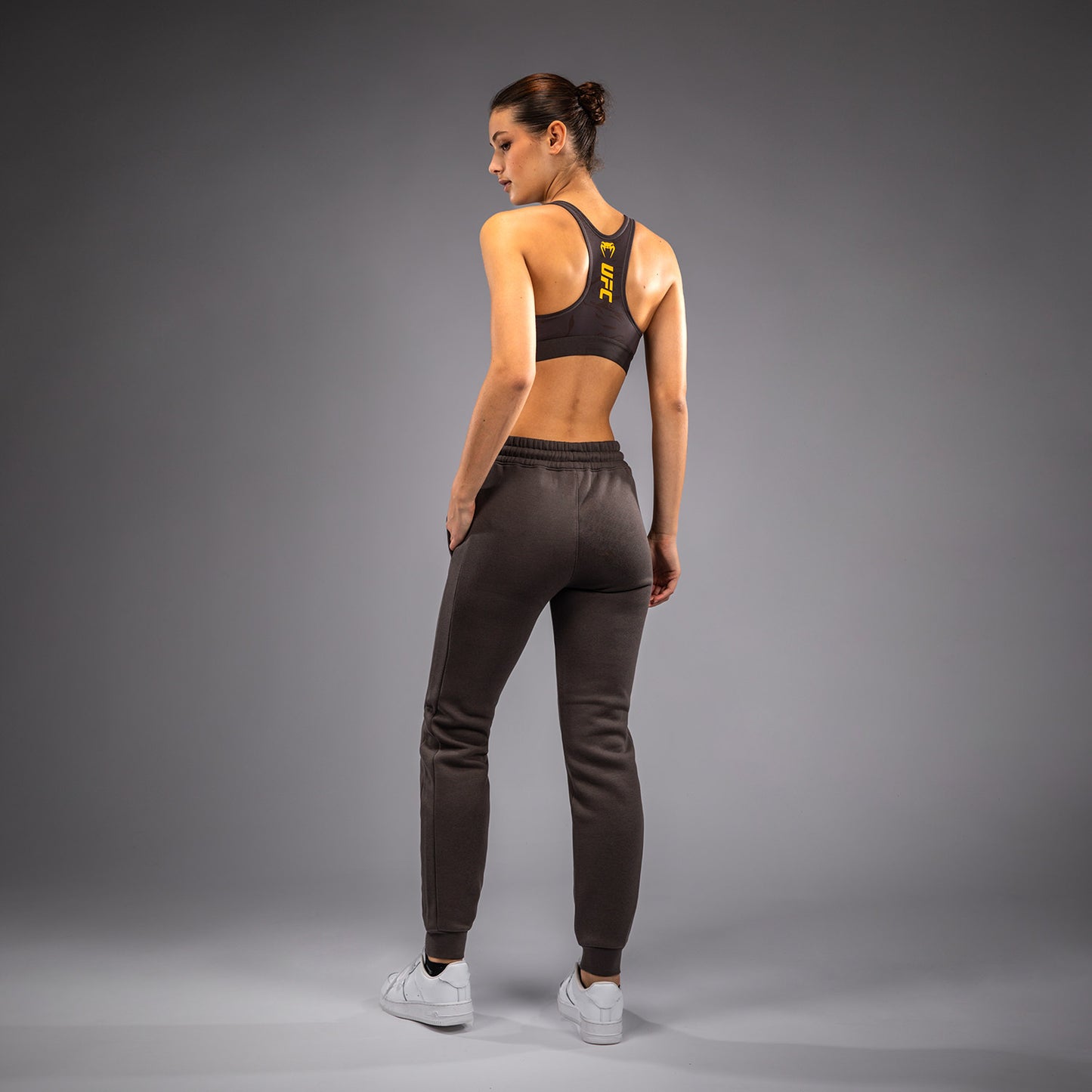 UFC Fusion by Venum Fight Week Damen Baumwollhose - Solid Erdiges Braun