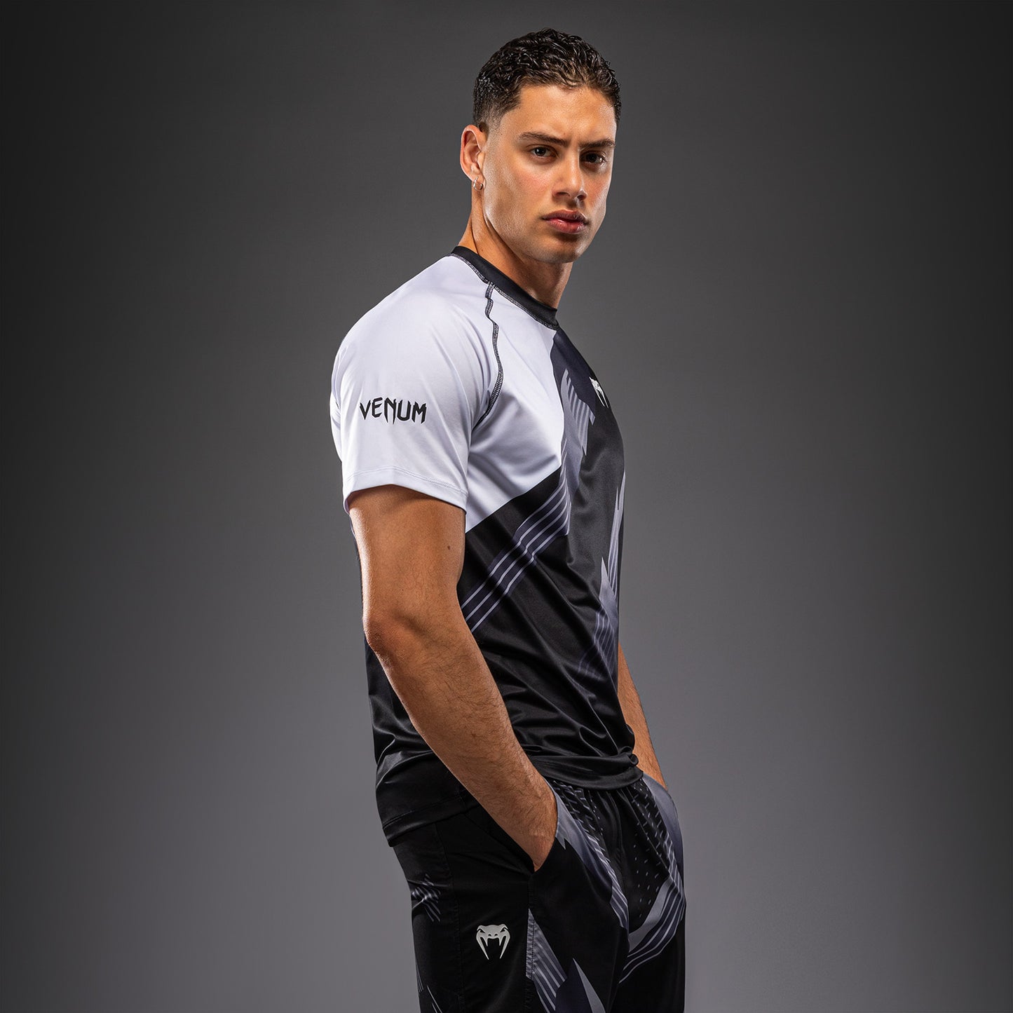 Venum No-Gi 6.0 Dry-Tech T-Shirt - Schwarz/Weiß