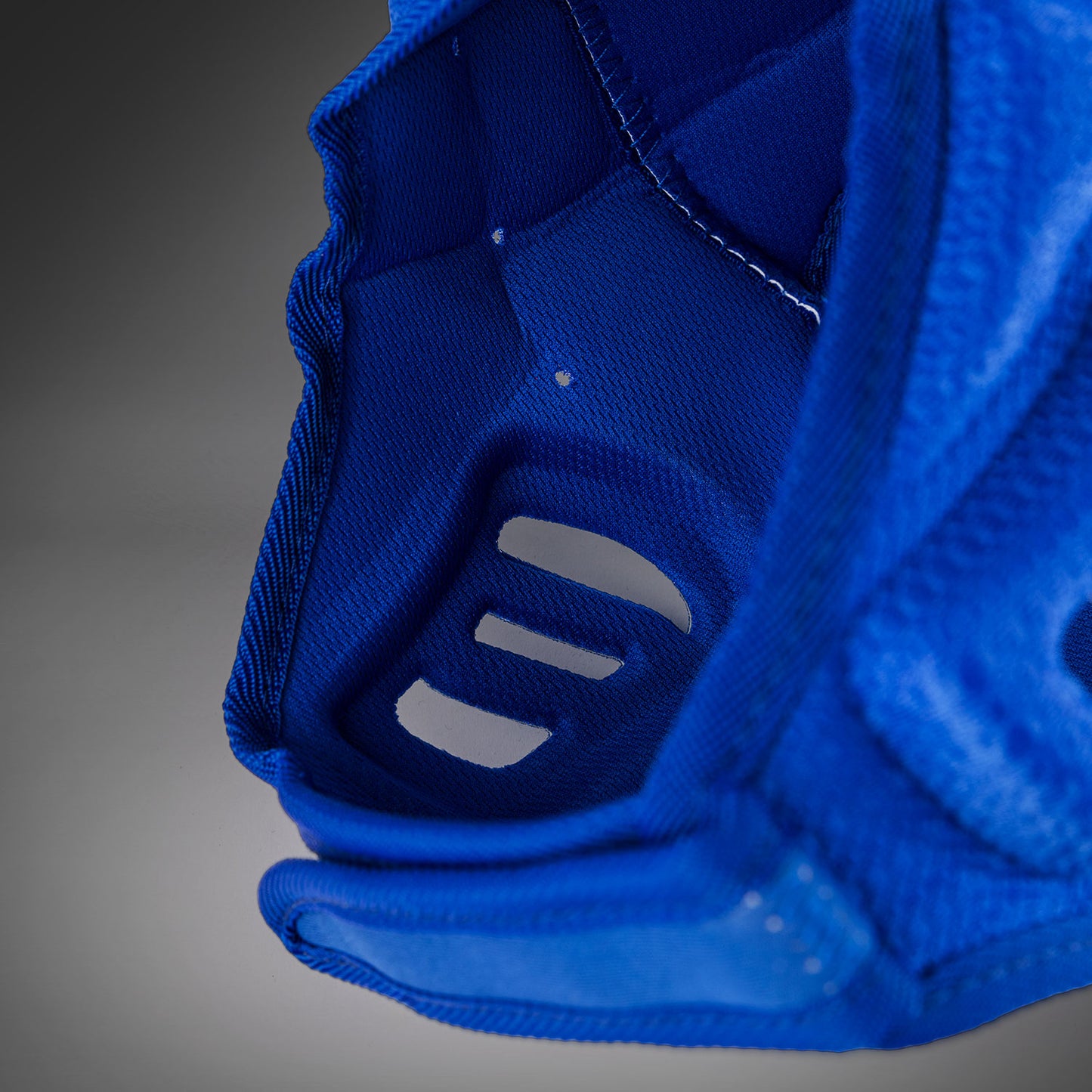 Venum Elite Protect Softshell Helm – Royalblau/Weiß