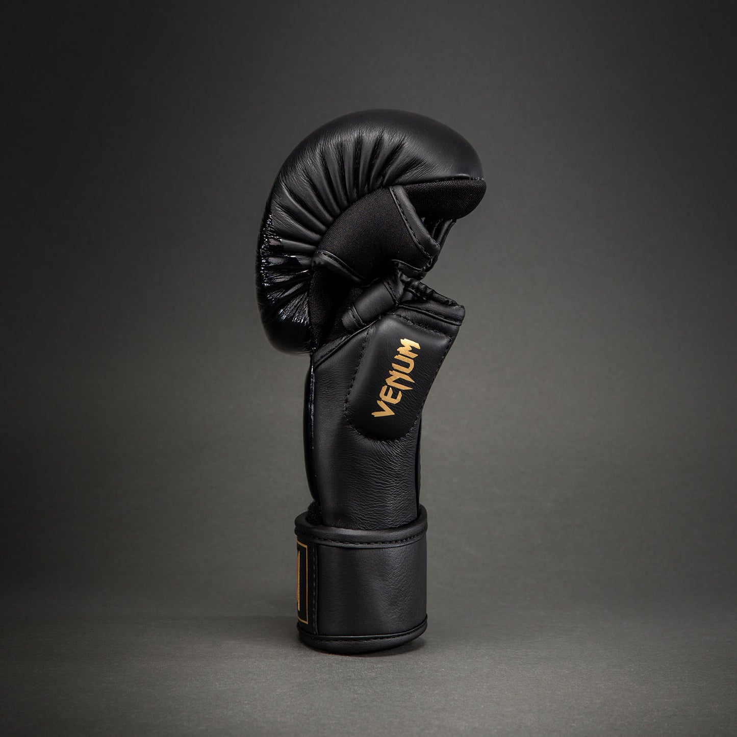 Venum Attack 2.0 Sparringhandschuhe Leder – Schwarz/Gold