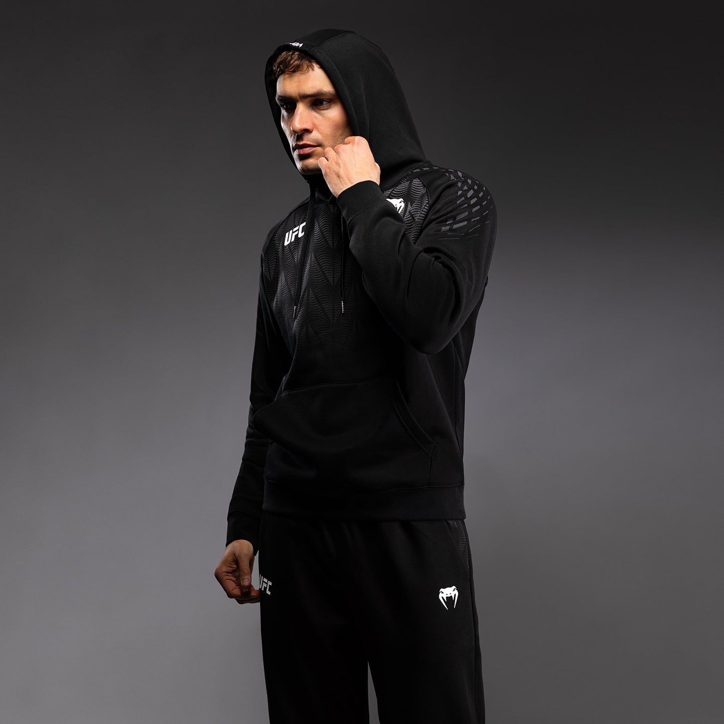 UFC Zenith by Venum Replica Pullover Hoodie Herren - Schwarz