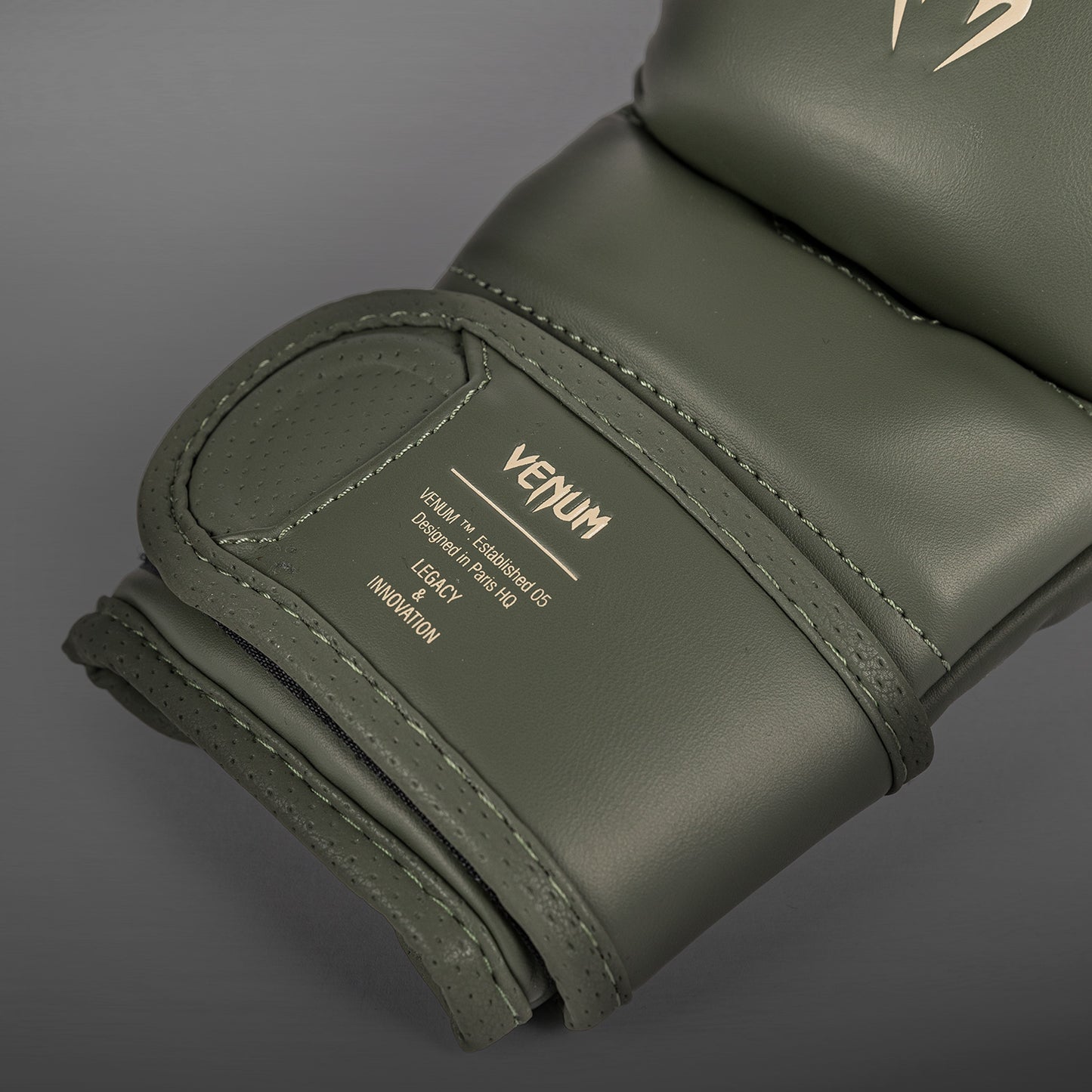 Venum Impact Evo MMA-Sparring-Handschuhe - Dunkellila