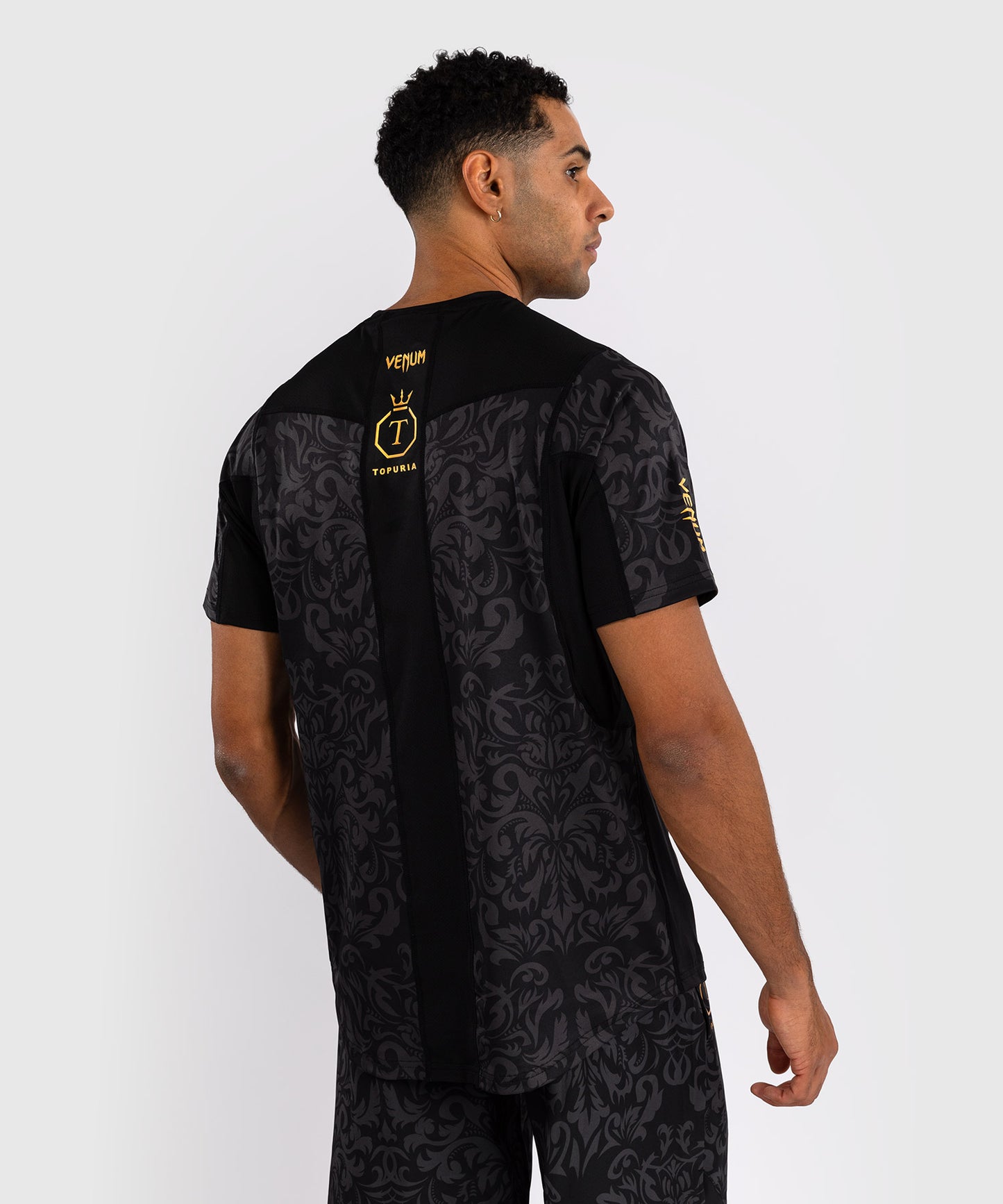 Venum x Topuria Unmatched Edition Dry-Tech Shirt - Schwarz/Gold