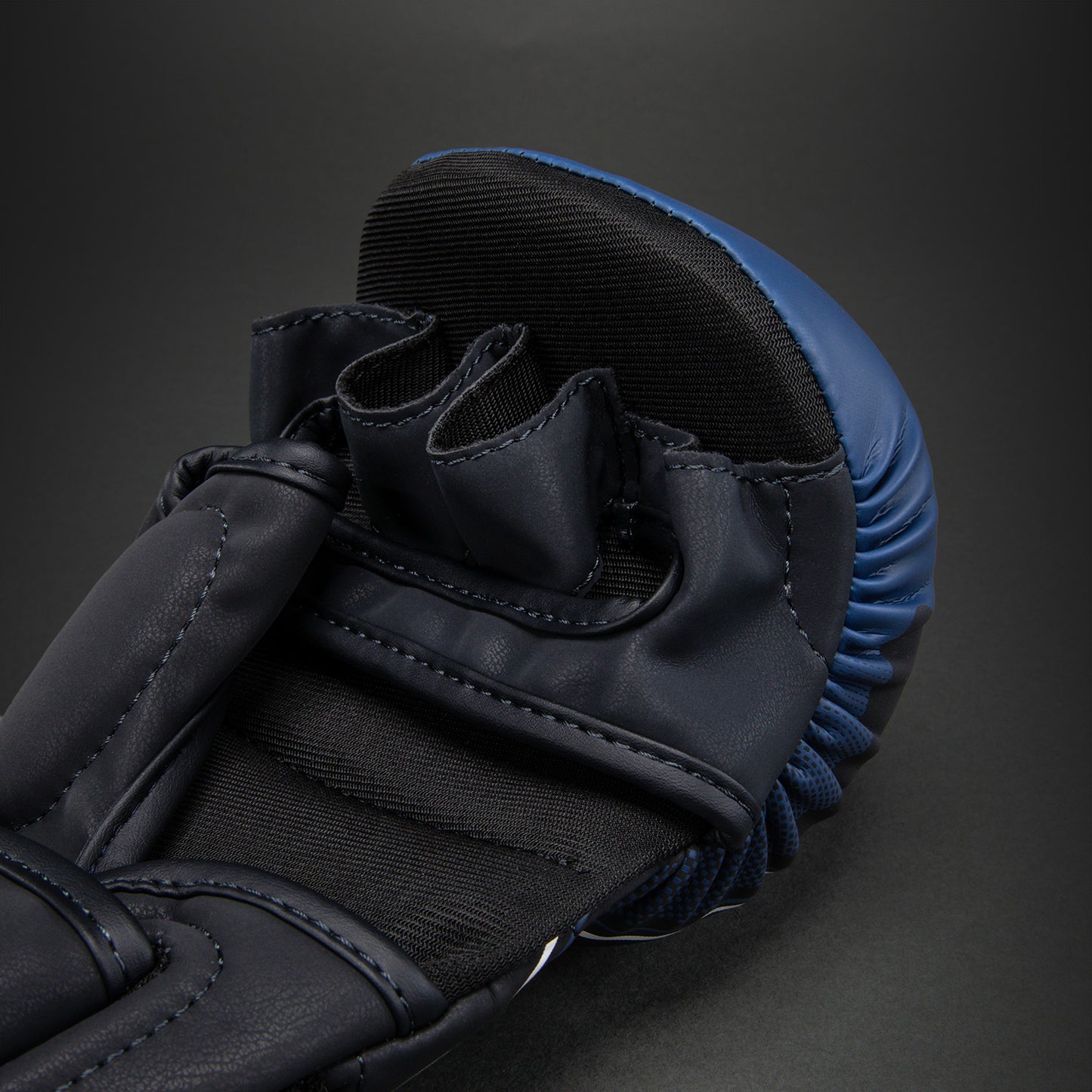 Venum G-Core Sparringhandschuhe - Marineblau/Weiß