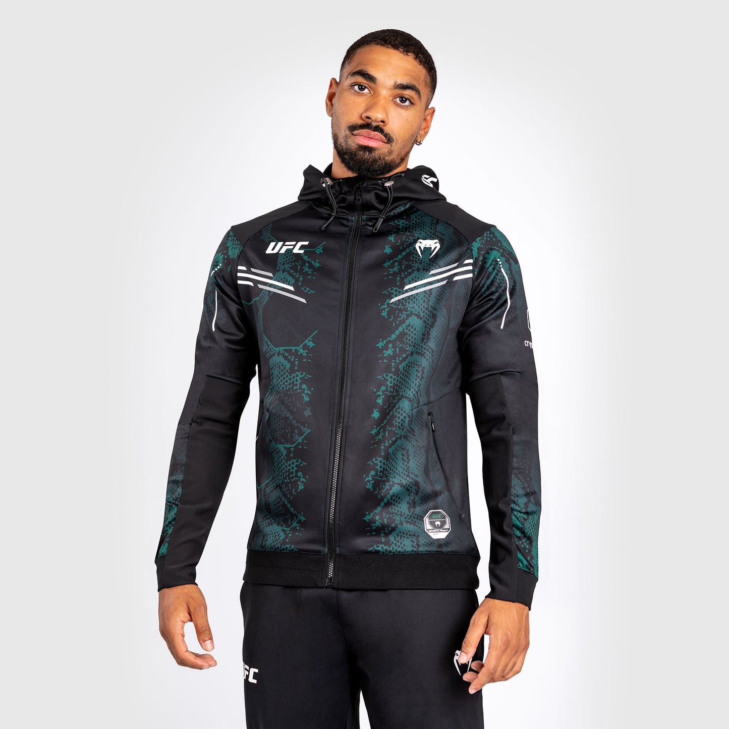 UFC Adrenaline by Venum Authentic Fight Night Walkout Hoodie für Männer - Emerald Edition - Grün/Schwarz