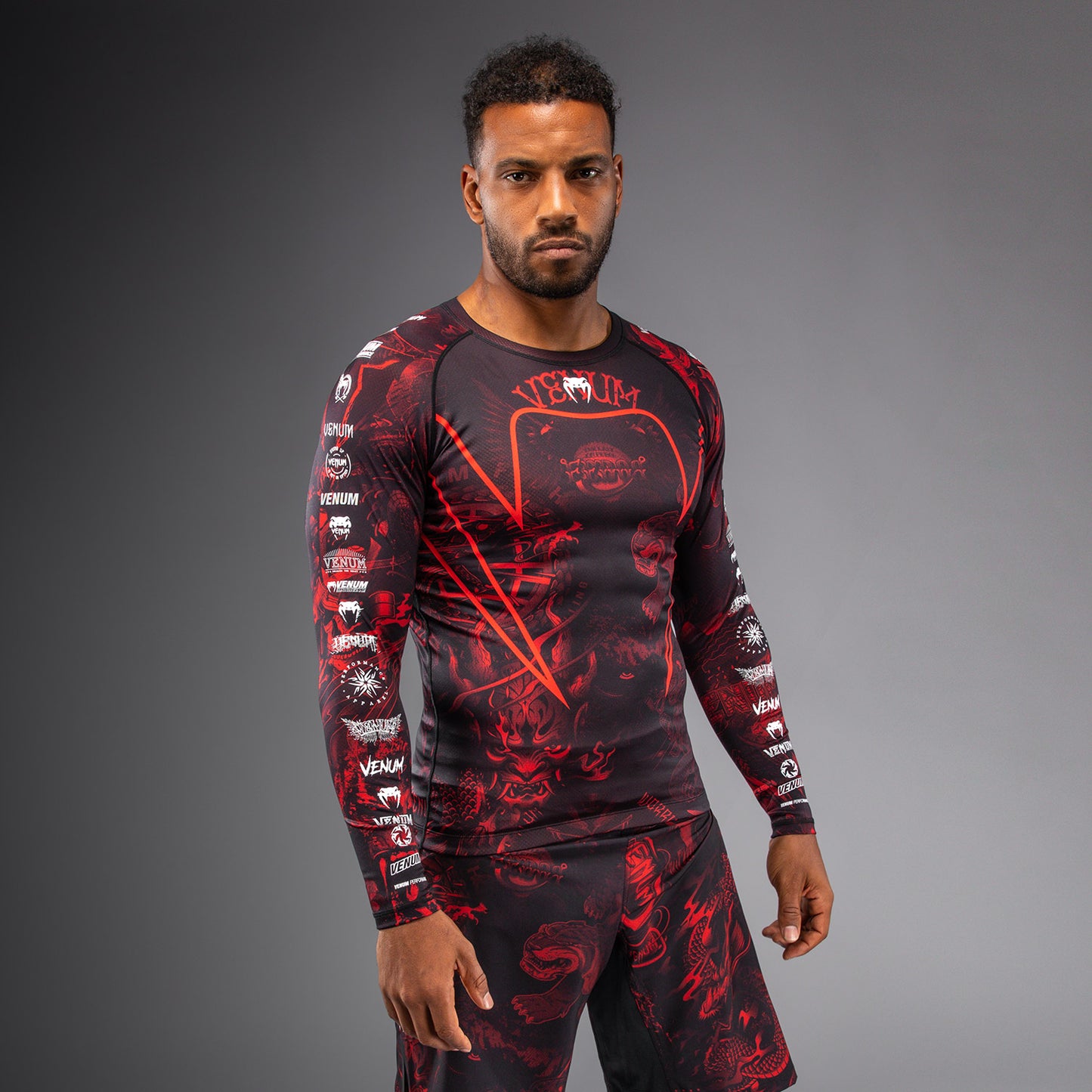 Venum 20th Anniversary Langarm Rashguard - Schwarz/Rot