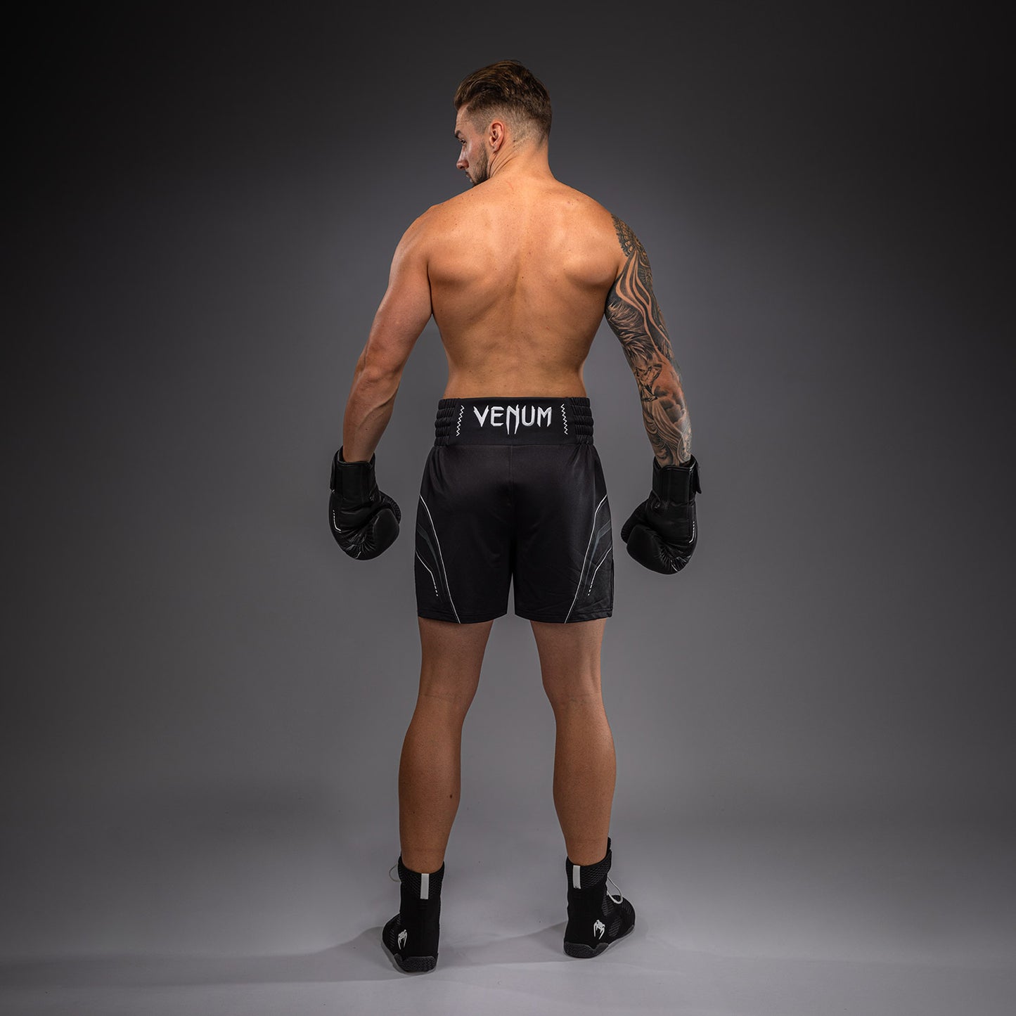 Venum Streamline Boxshorts – Schwarz/Weiß