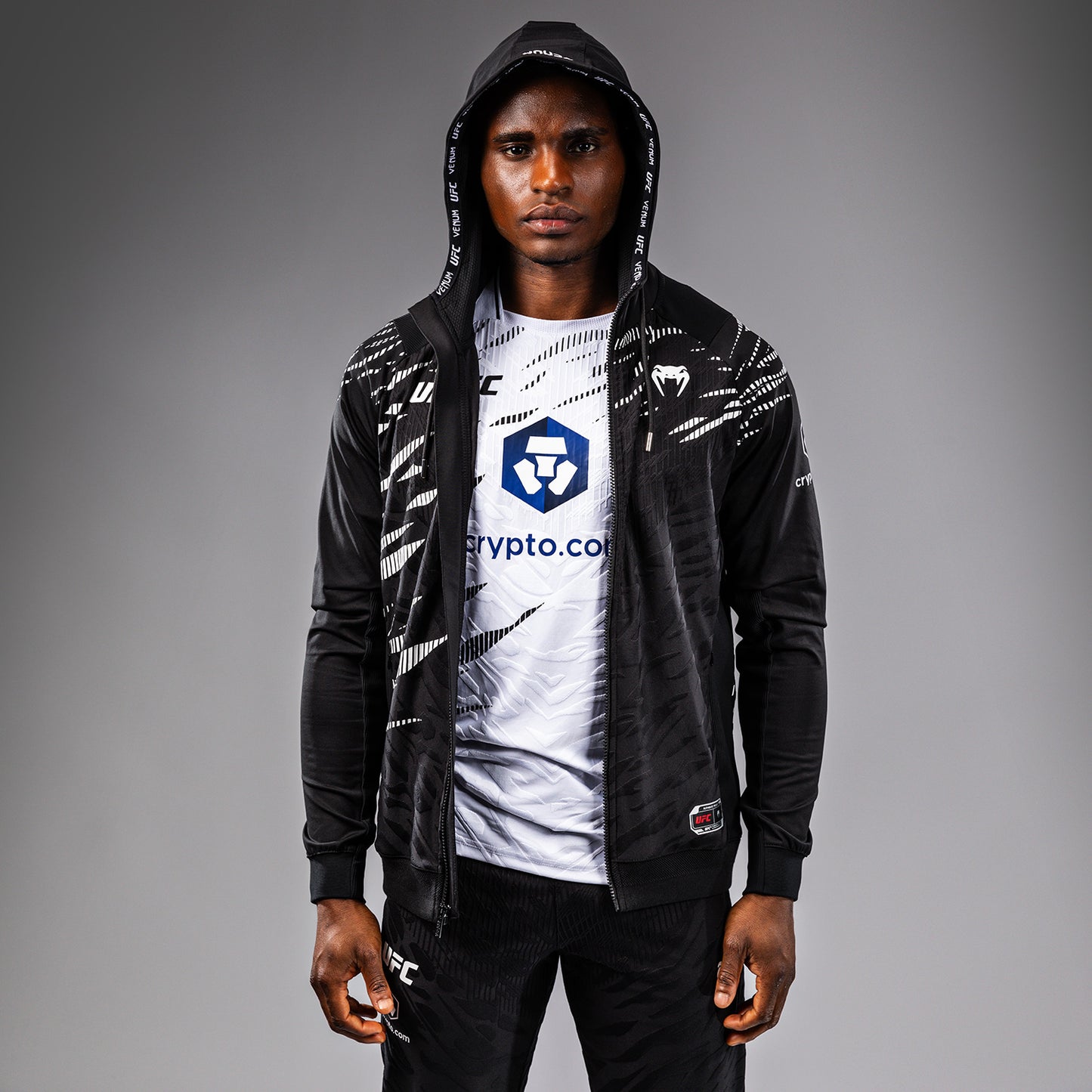 UFC Fusion by Venum Authentic Fight Night Herren Walkout Hoodie - Schwarz