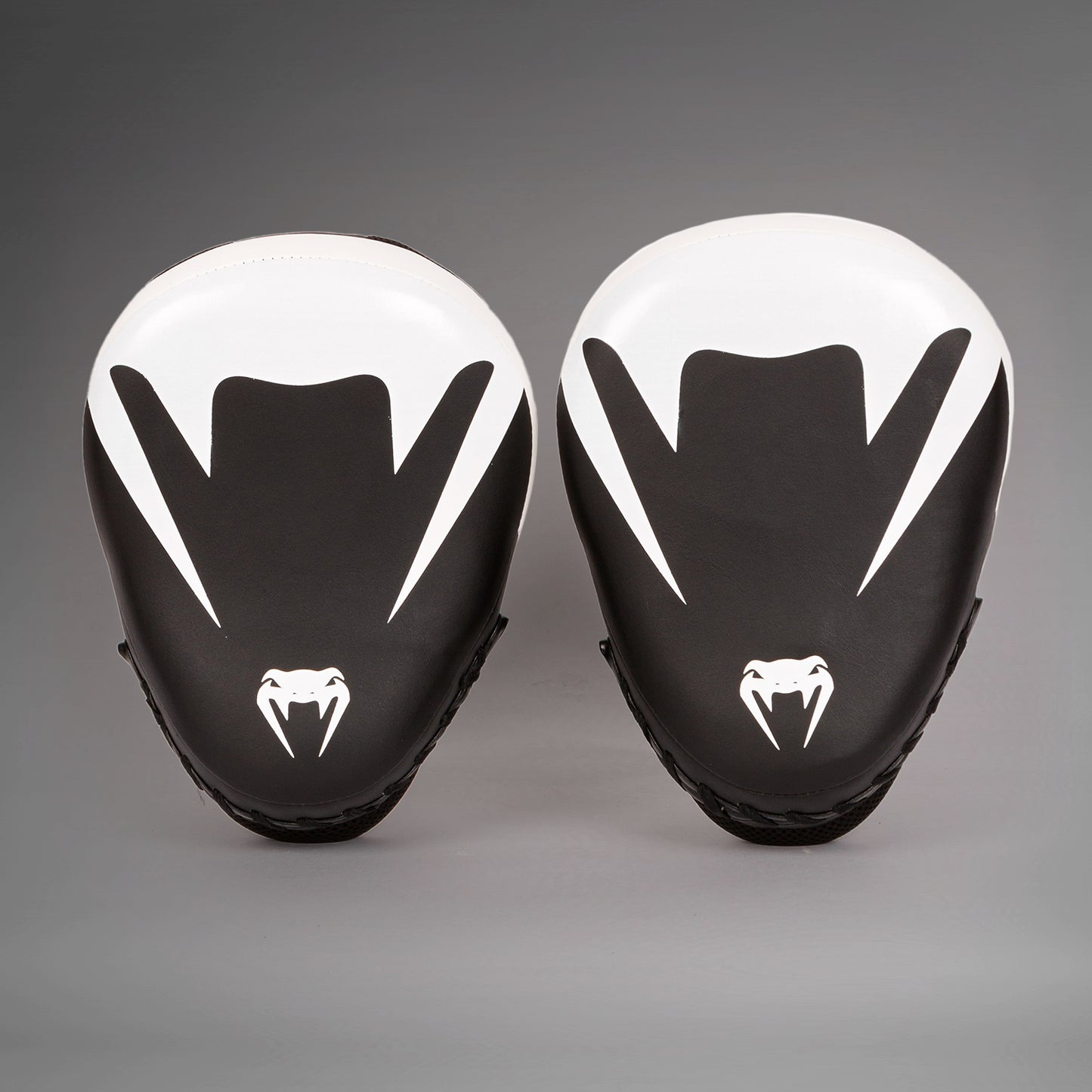 VENUM KICKBOXING – FOCUS MITTS CELLULAR 3.0