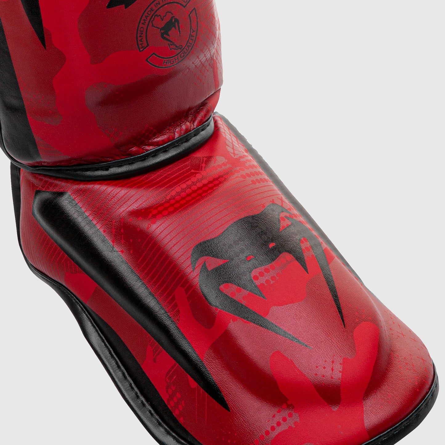 Venum Elite Schienbeinschützer - Camo Rot