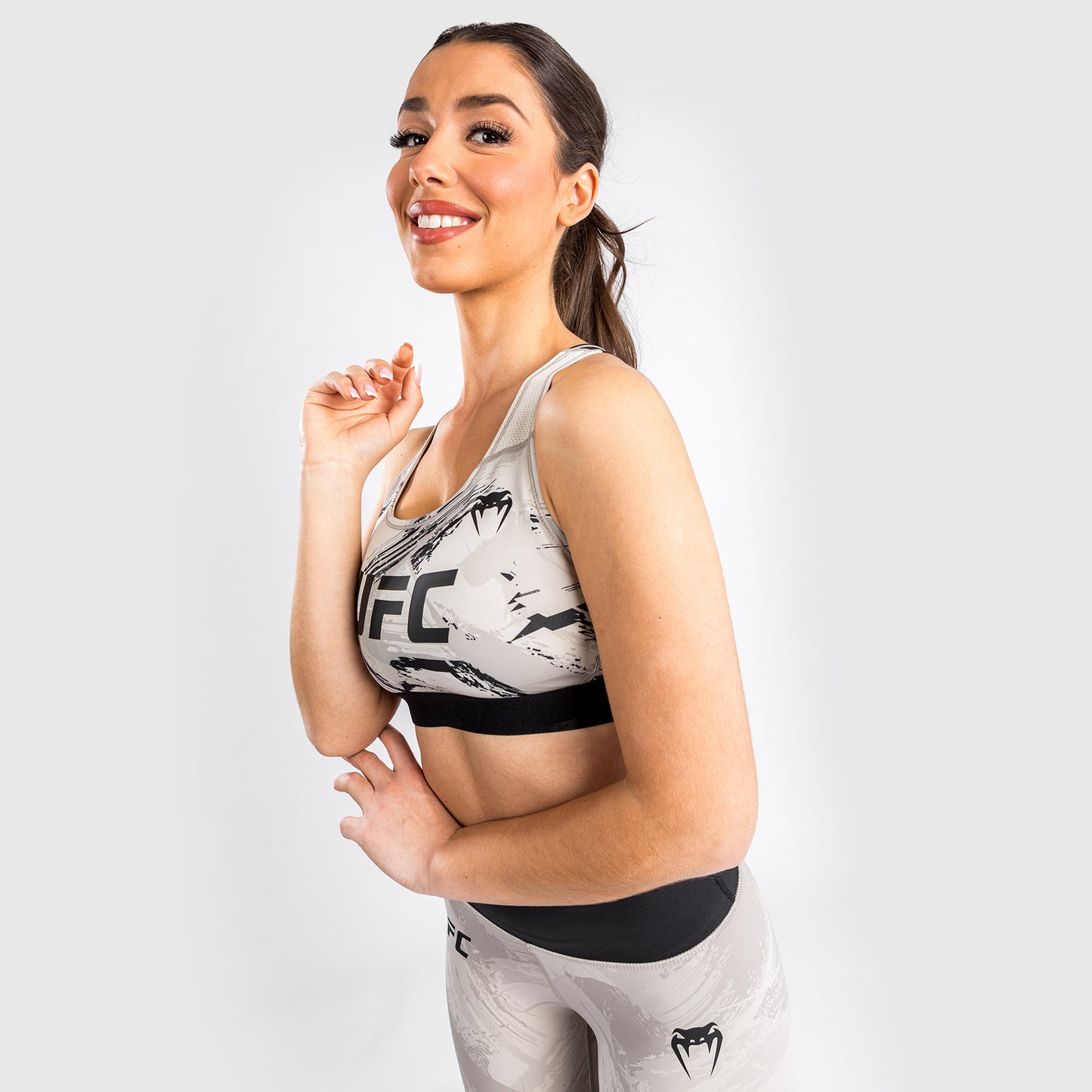 Venum UFC Authentic Fight Week 2.0 Sport-BH Für Damen - Sand/Schwarz
