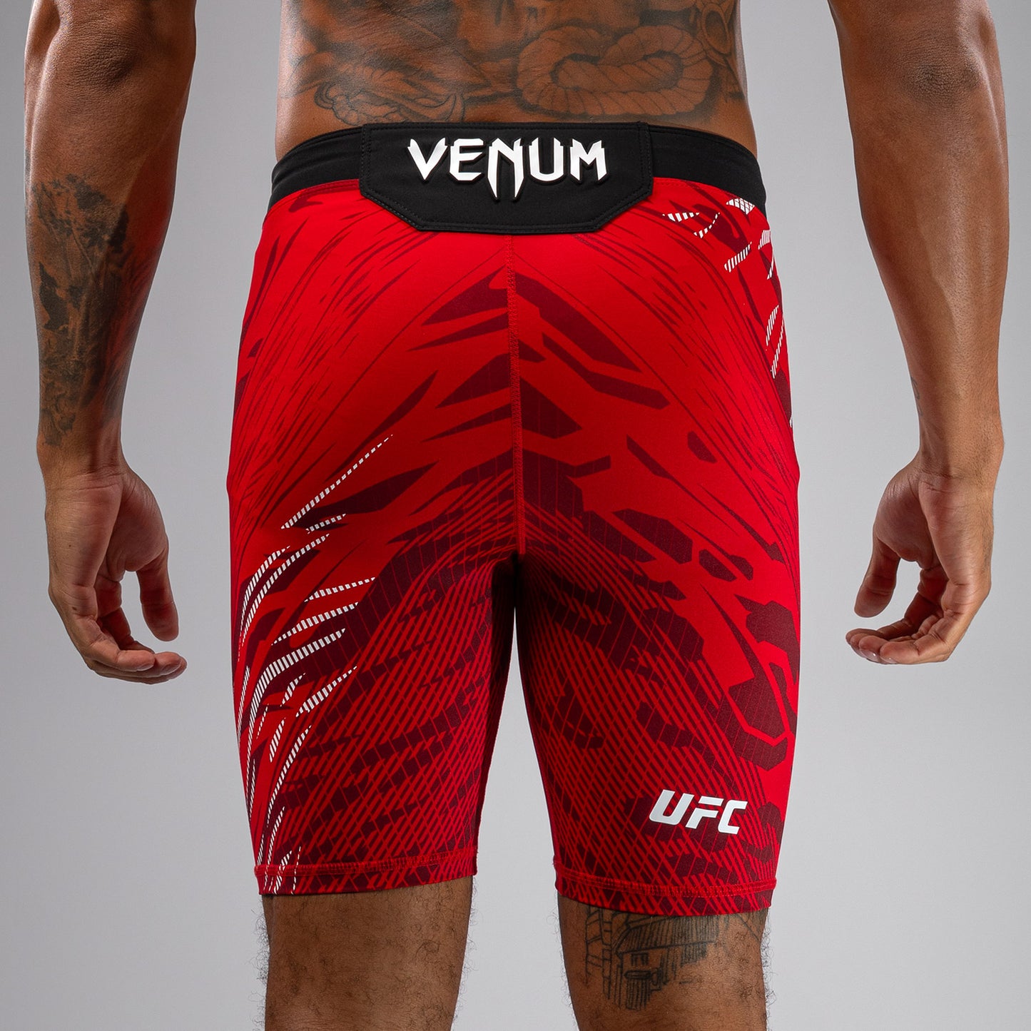 UFC Fusion by Venum Personalized Authentic Fight Night Herren Vale Tudo Short - Rot