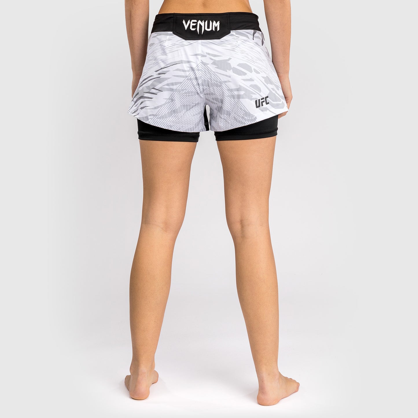UFC Fusion by Venum Personalized Authentic Fight Night Damen Fight Short - Weiß