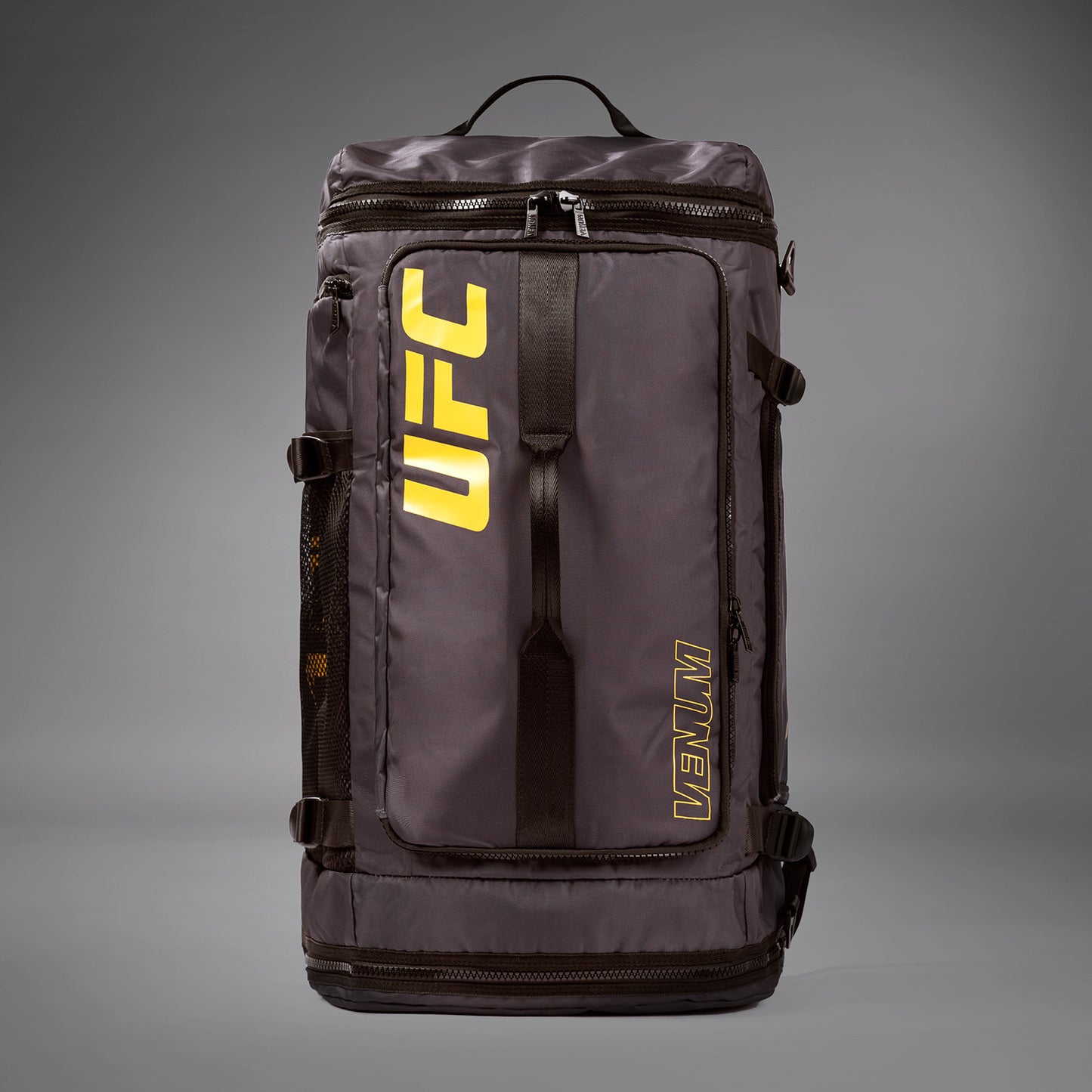 UFC Fusion by Venum Fight Week Duffel Bag - Aards Bruin