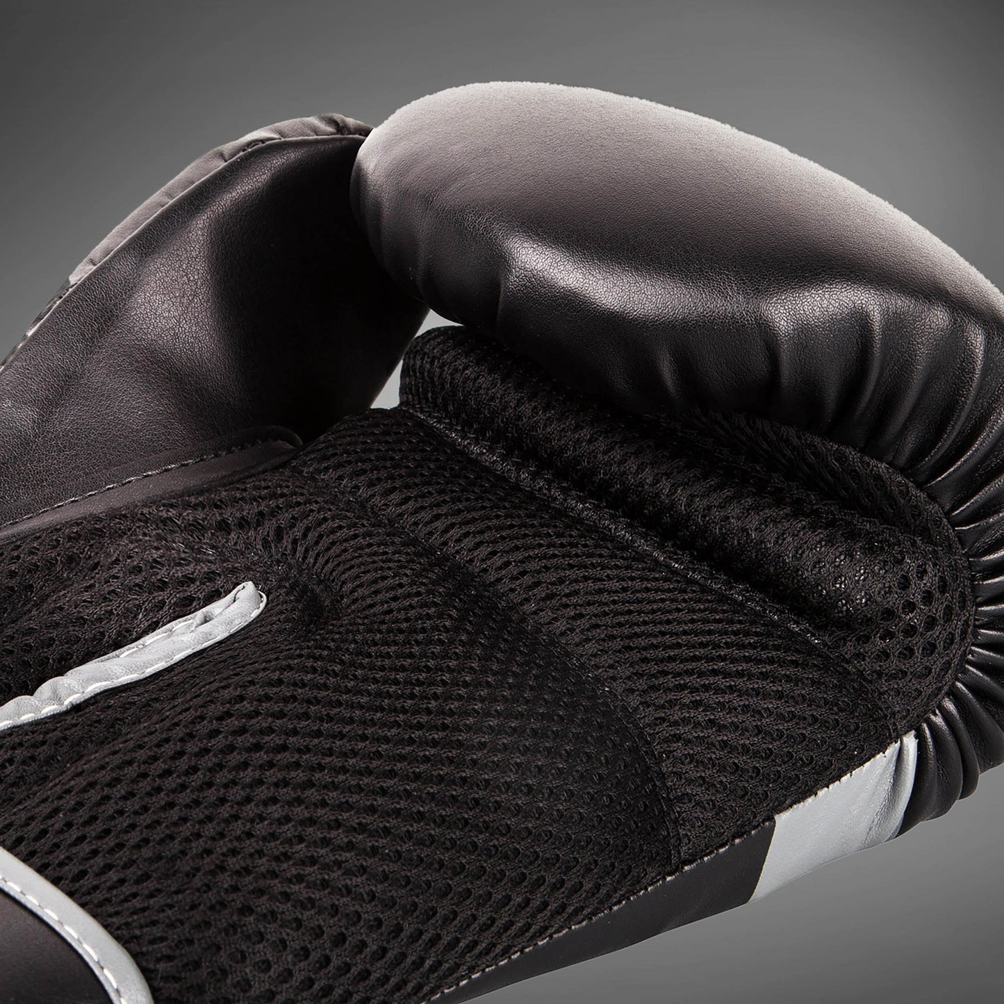 Ringhorns Charger Boxhandschuhe