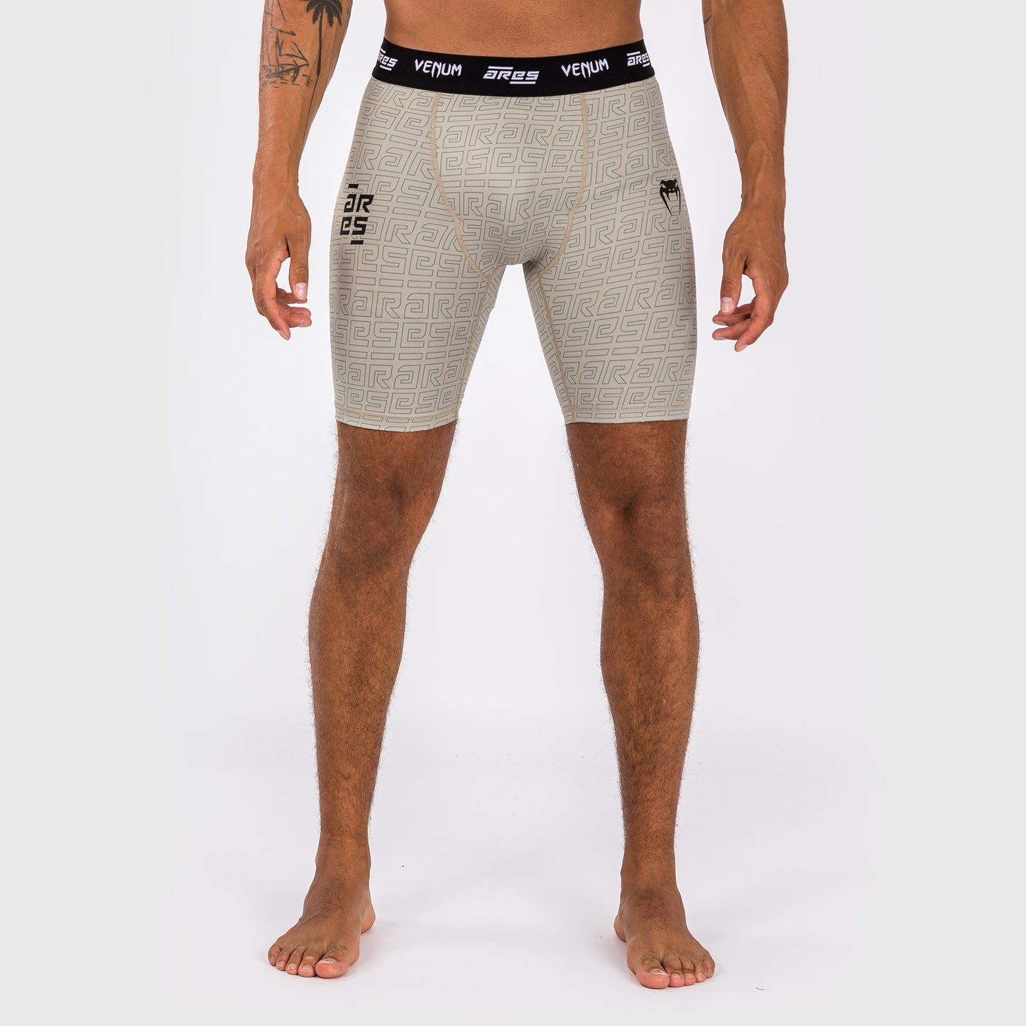 Venum x Ares 2.0 Kompressionsshorts - Sand