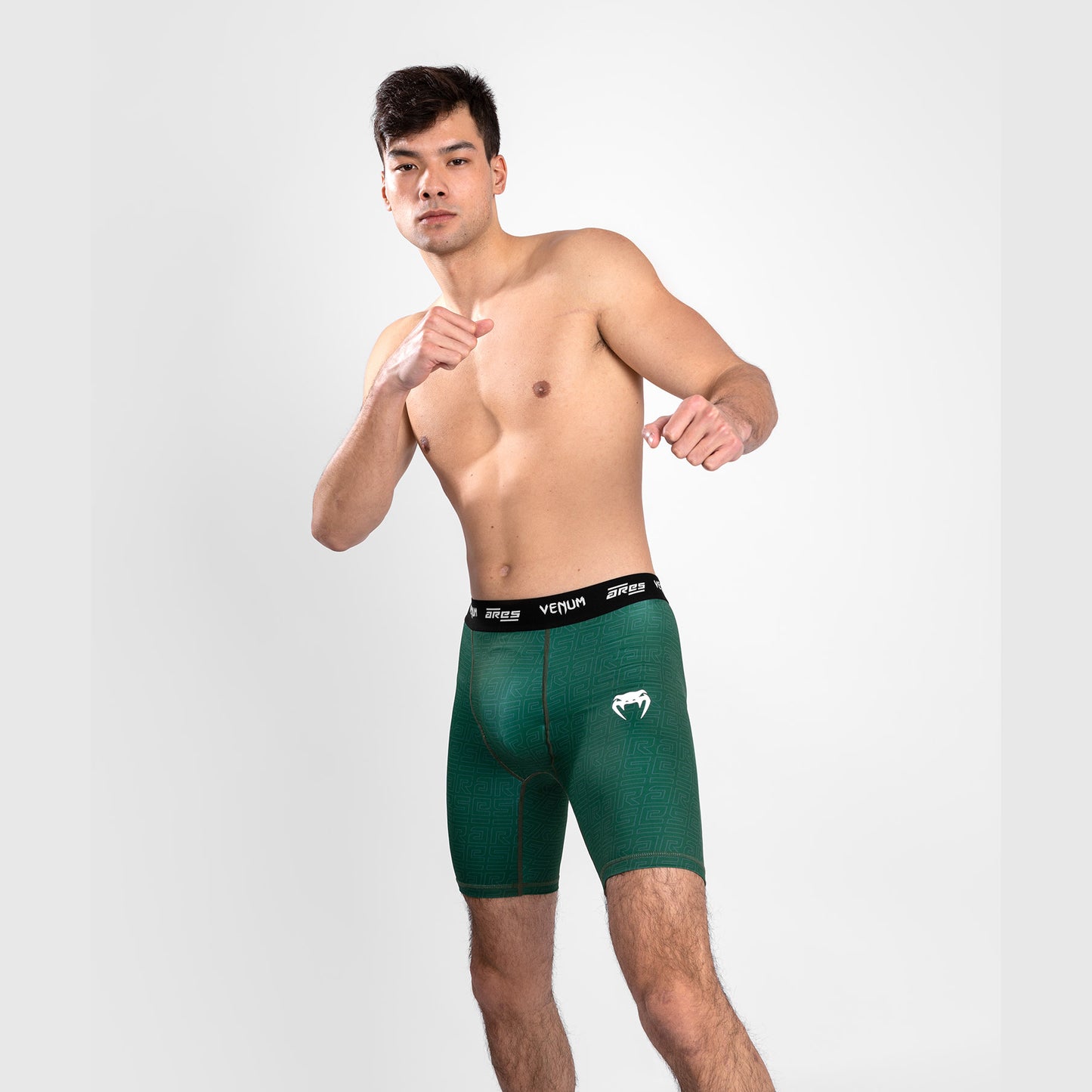 Venum x Ares 2.0 Kompressionsshorts - Khaki