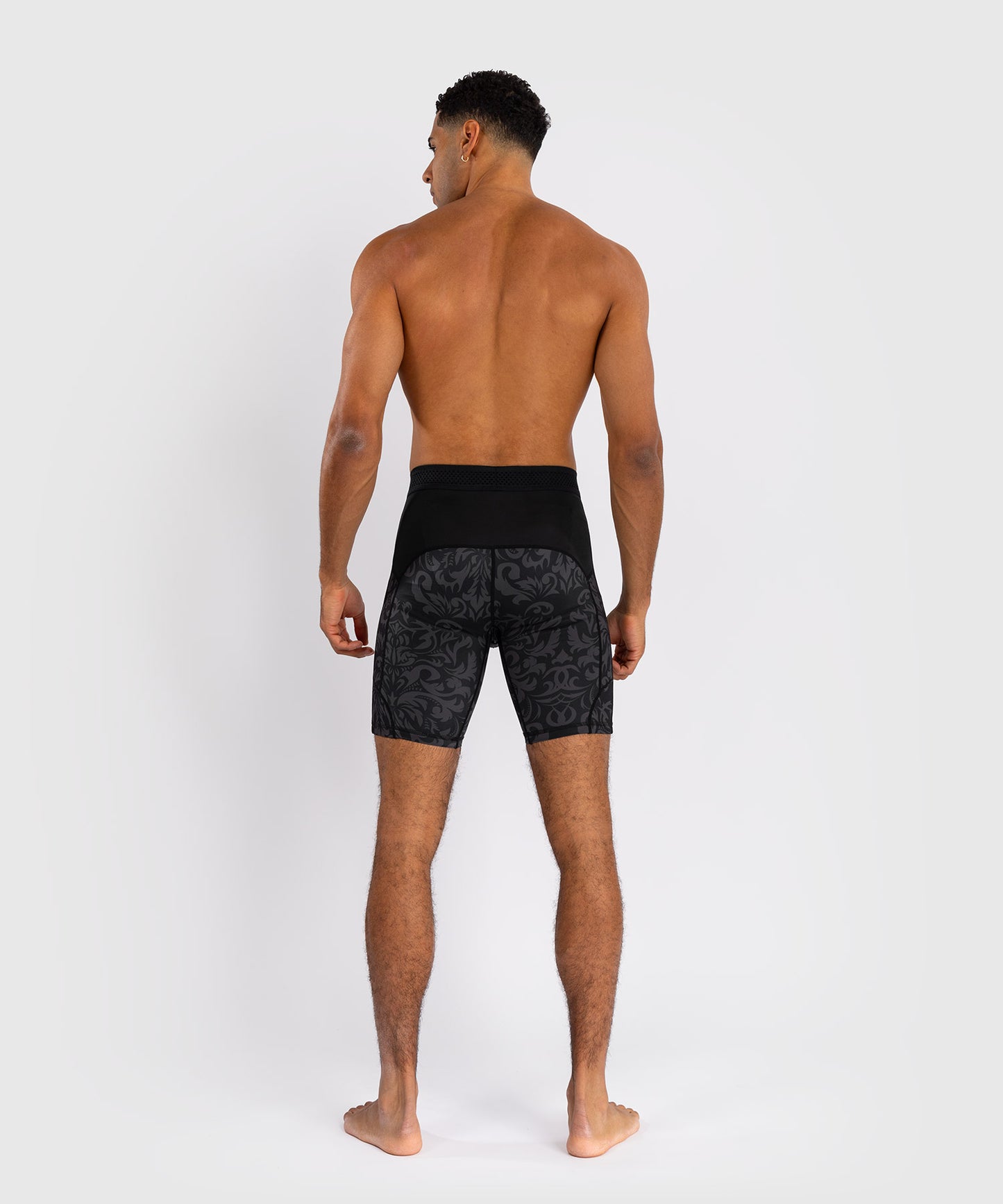 Venum x Topuria Unmatched Edition Vale Tudo Shorts - Schwarz/Gold