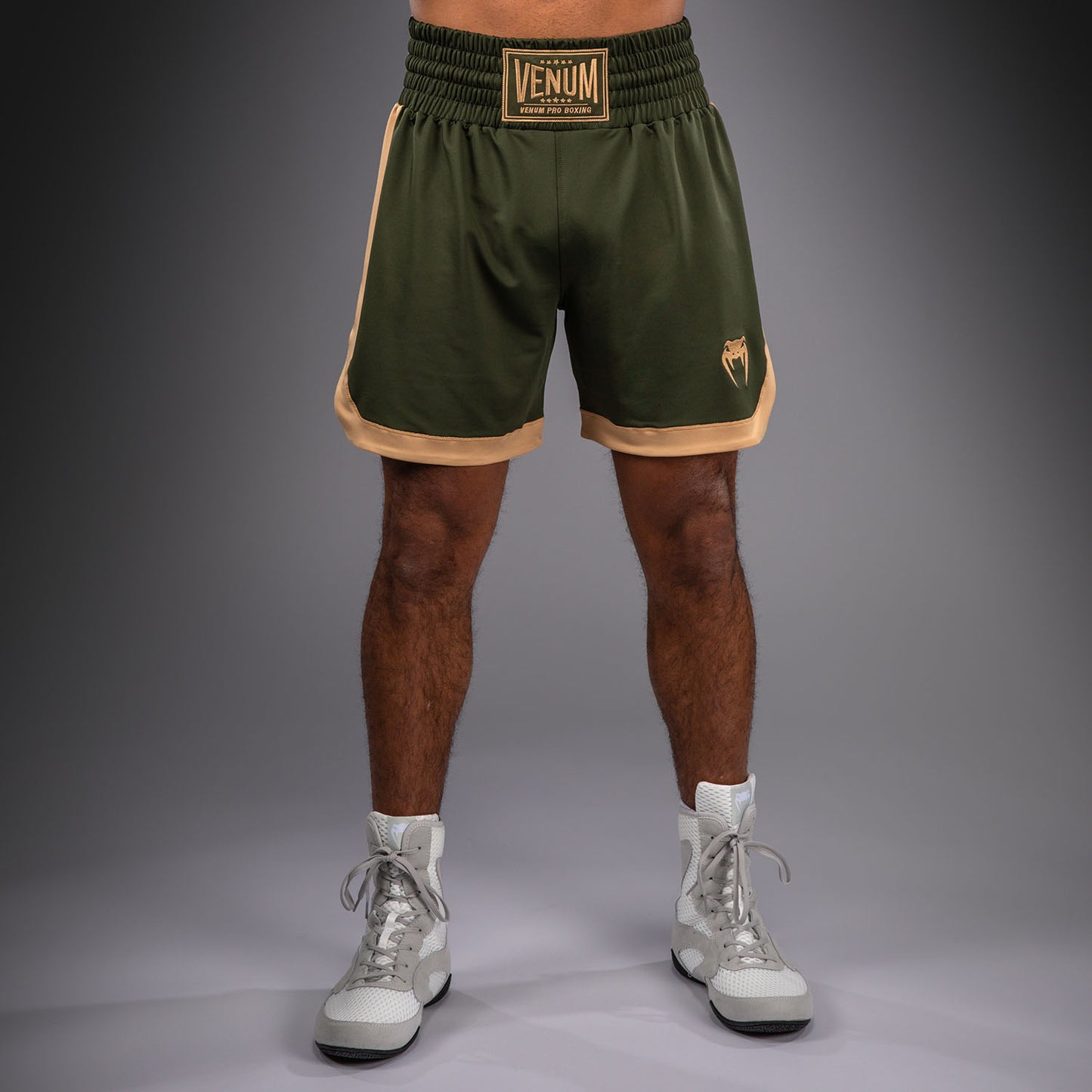 Venum Classic Boxshorts - Olivgrün/Sand