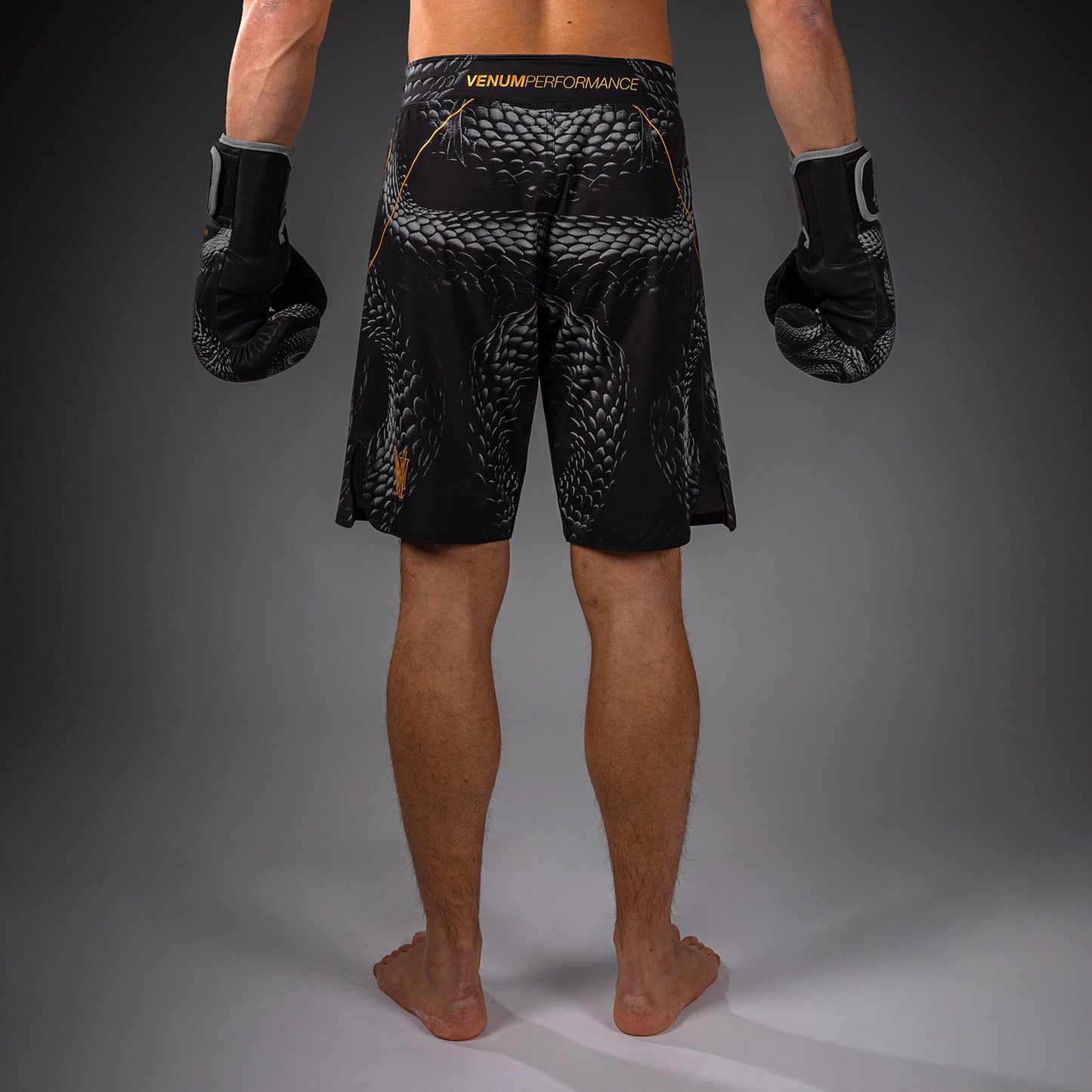 Venum Matupa Fightshorts - Schwarz/Grau/Gold