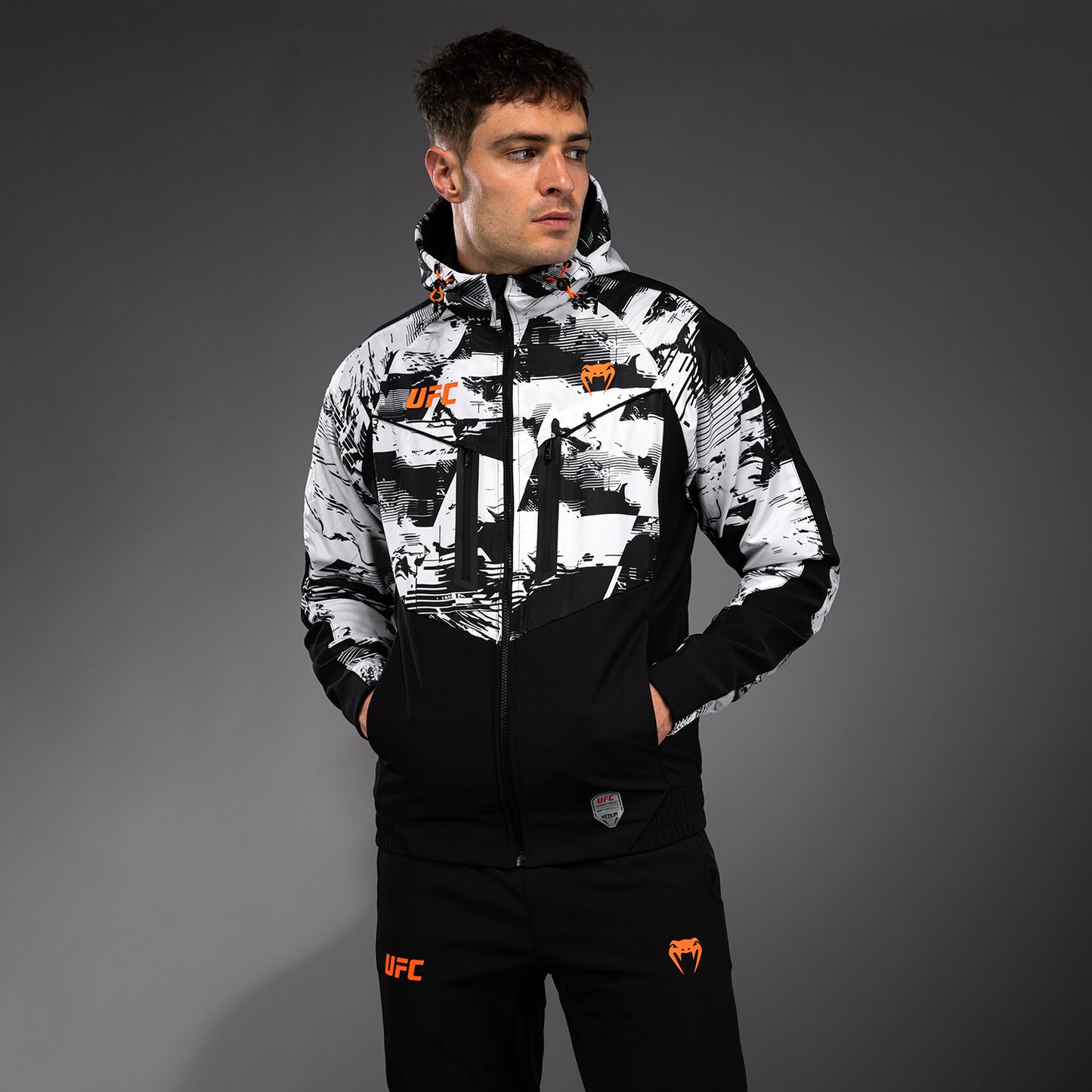 UFC Zenith by Venum Authentic Fight Week Zip Hoodie Herren - Weiß